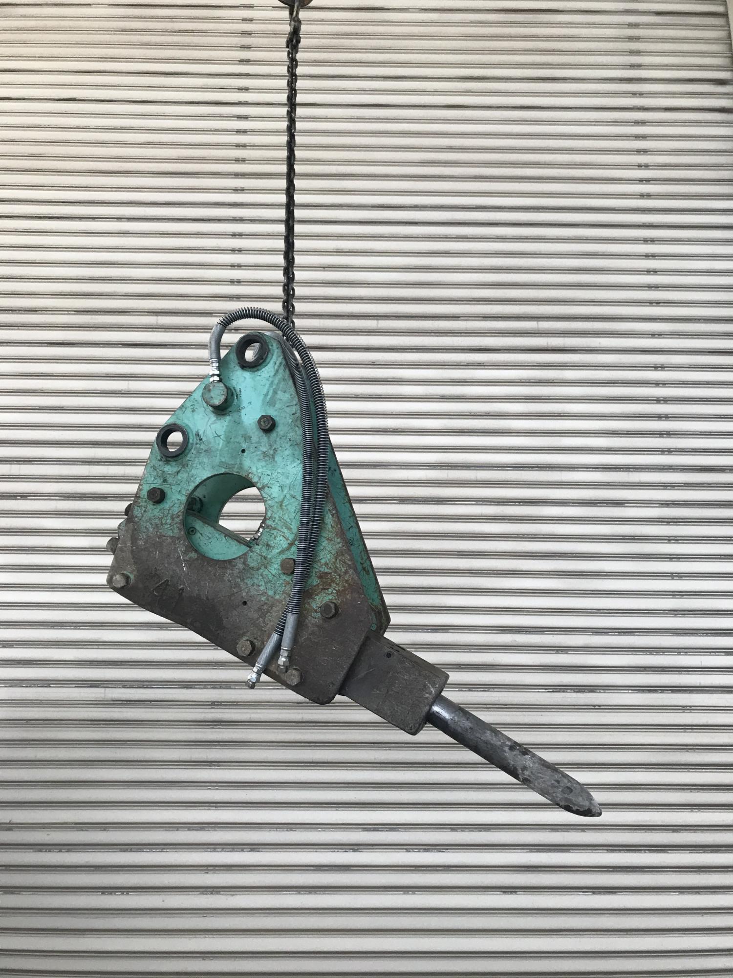 タグチ認定中古 油圧ブレーカー　4～5ton