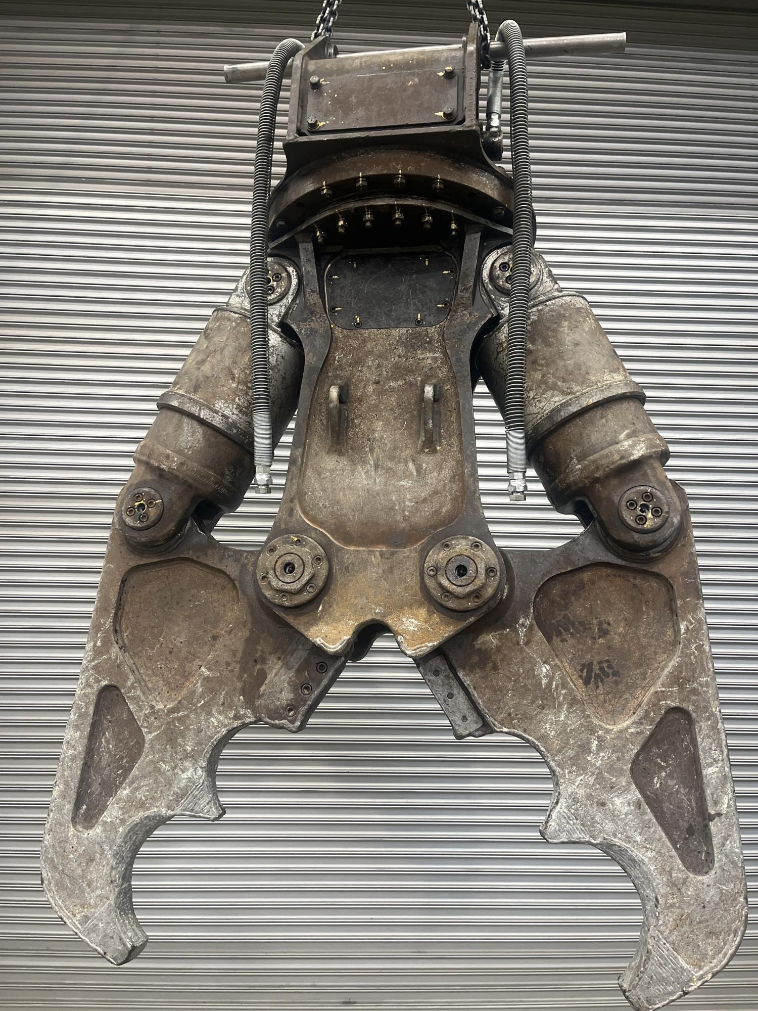 タグチ認定中古 ツインシリンダ　D大割機　10～14ton　D-131A