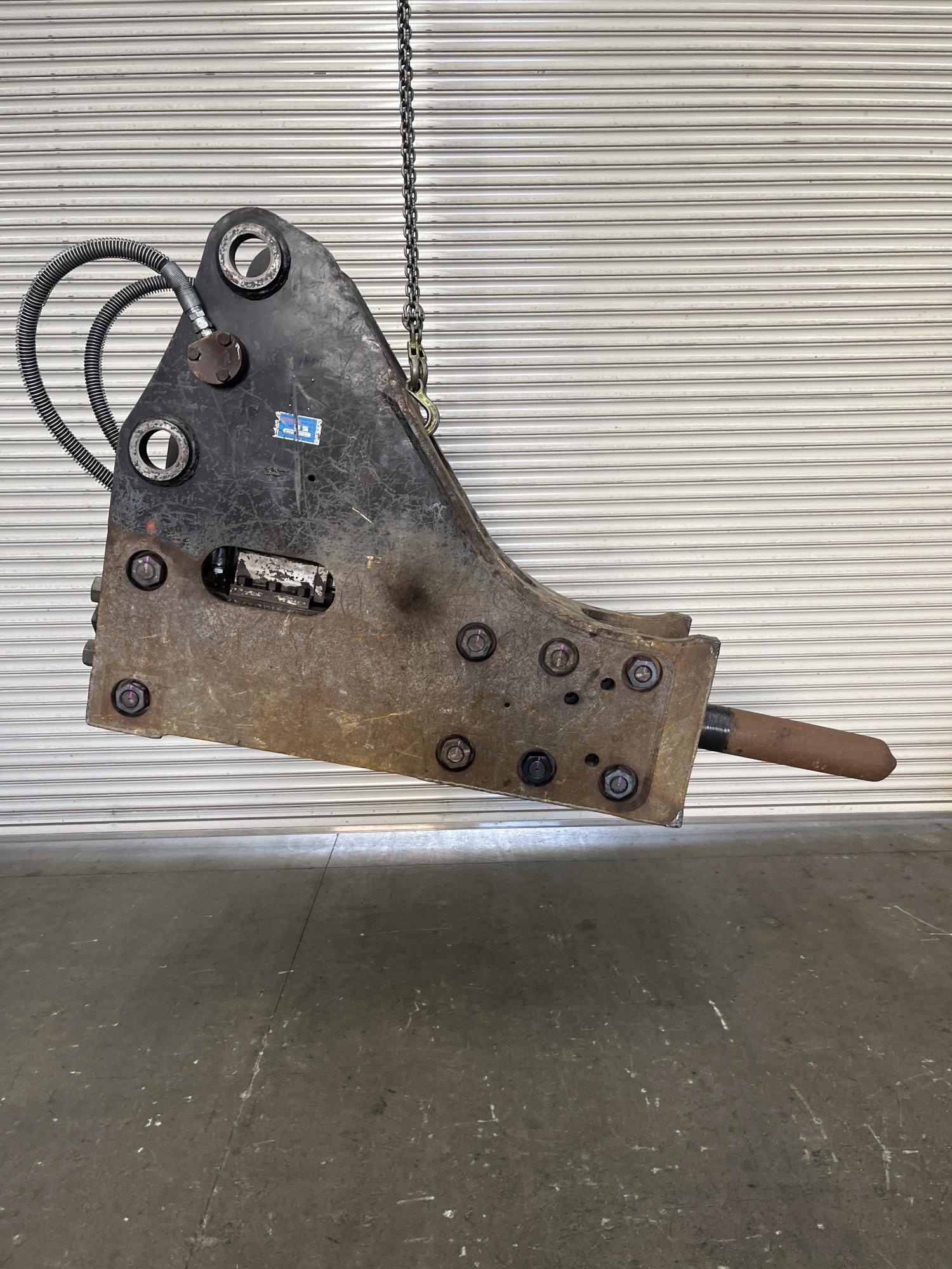 タグチ認定中古 サイドマウント　GBブレーカー　20～22ton　GBS-210