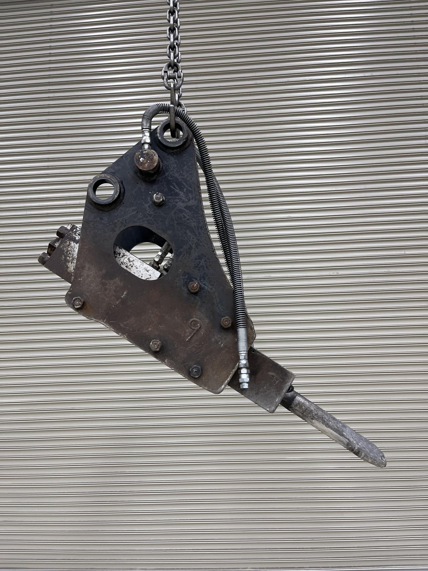 タグチ認定中古 サイドマウント　GBブレーカー　3～4ton　GBS-30