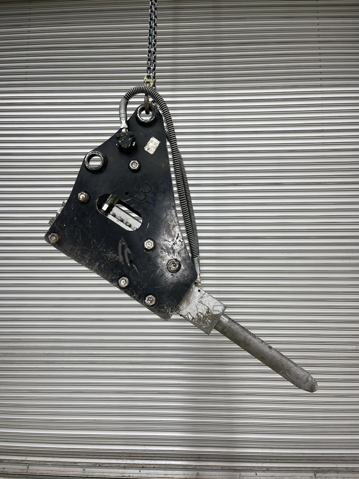 タグチ認定中古 サイドマウント　GBブレーカー　6～8ton　GBS-60