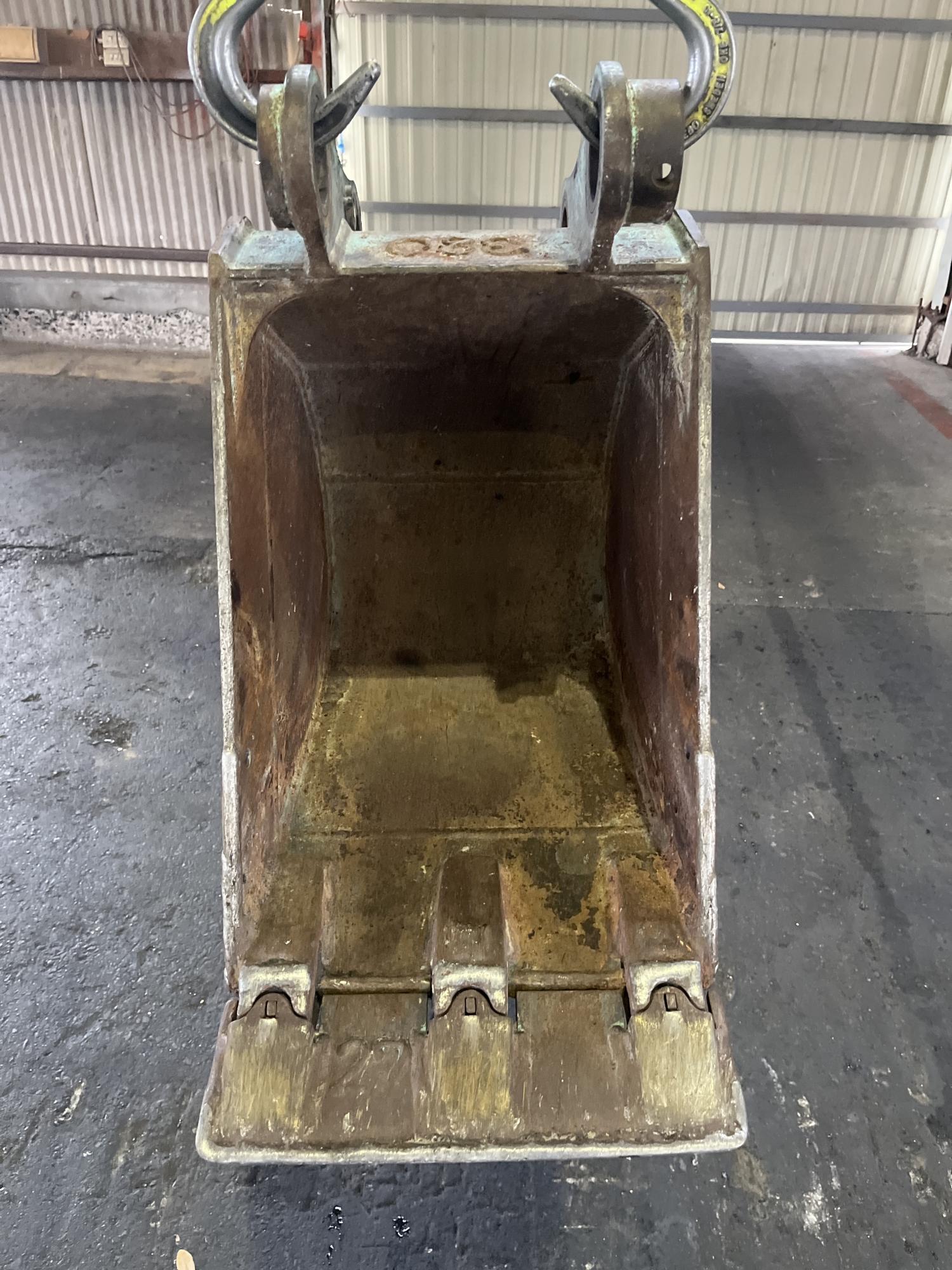 タグチ認定中古 狭幅バケット　3～4ton　380幅