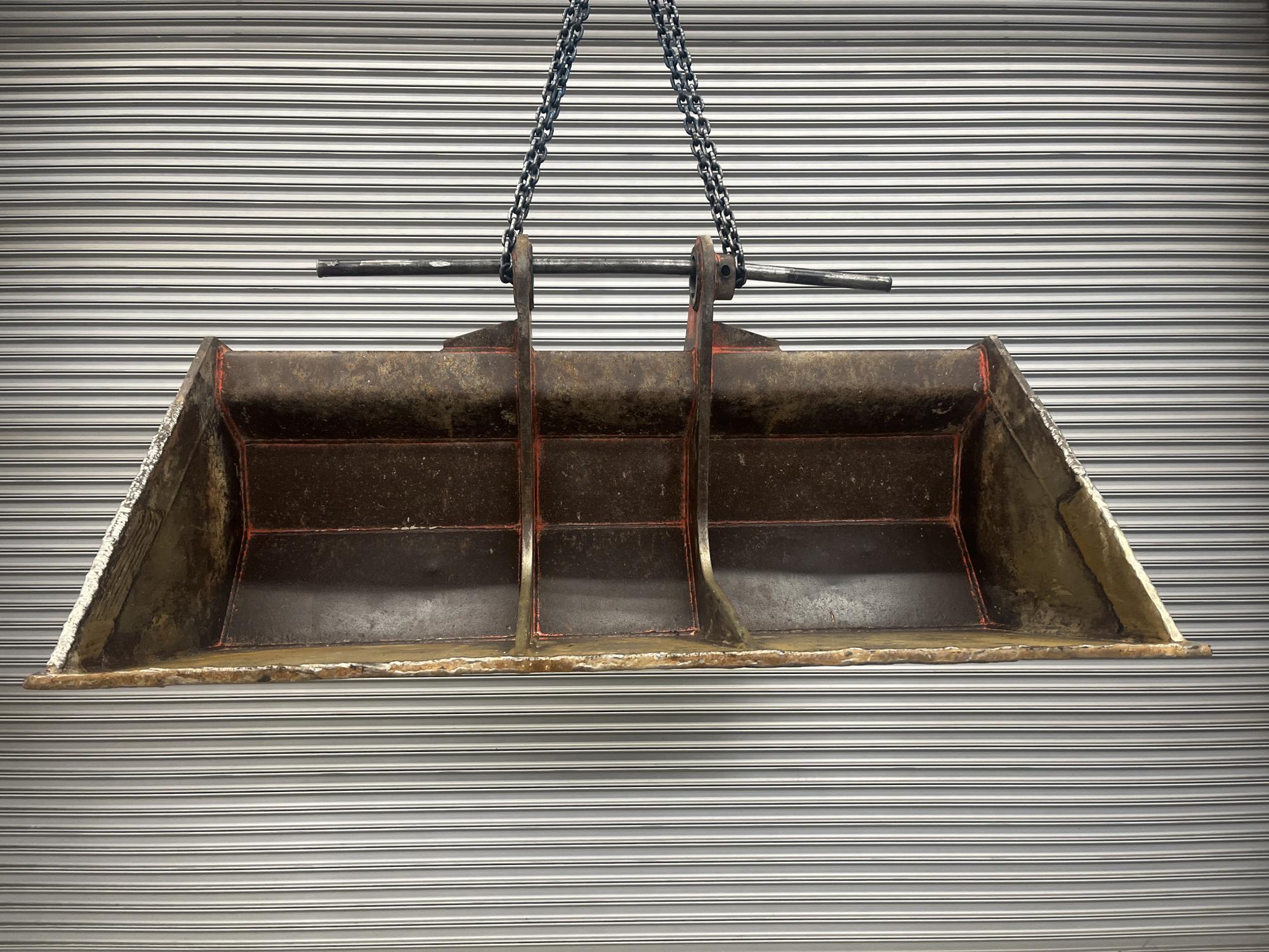 タグチ認定中古 法面バケット　10～14ton　Y1-120