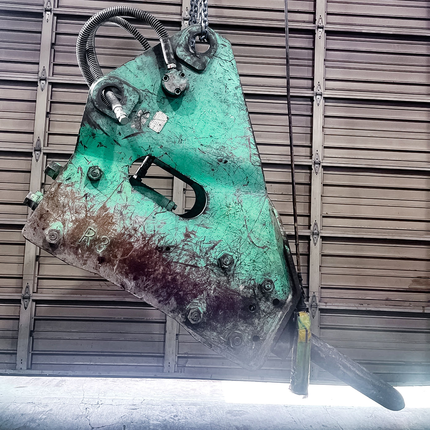 タグチ認定中古 油圧ブレーカー　10～14ton