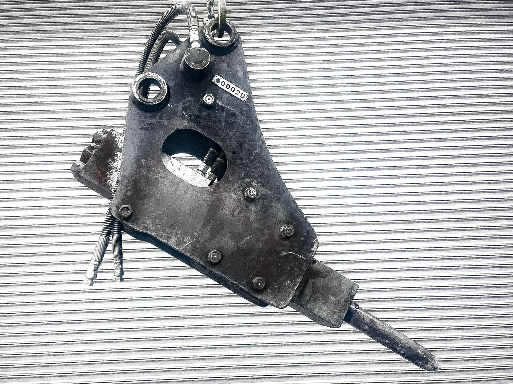 タグチ認定中古 サイドマウント　GBブレーカー　3～4ton　GBS-30