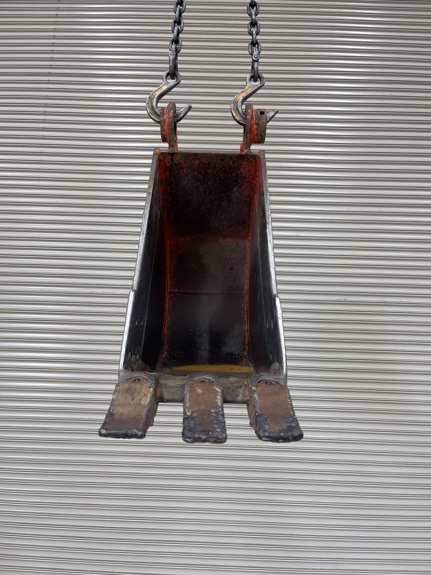 タグチ認定中古 狭幅バケット　4～5ton　300幅