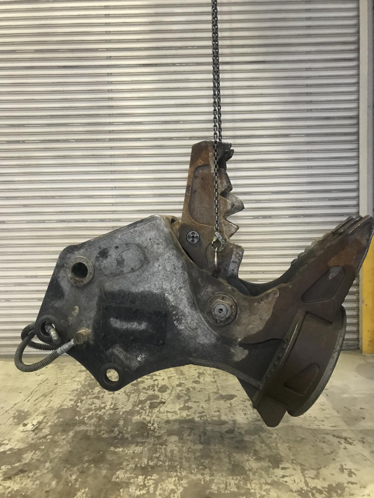 タグチ認定中古 油圧発電式磁石付　MC小割機　with　マグ・ゴン　20～22ton　MC-201DM7A