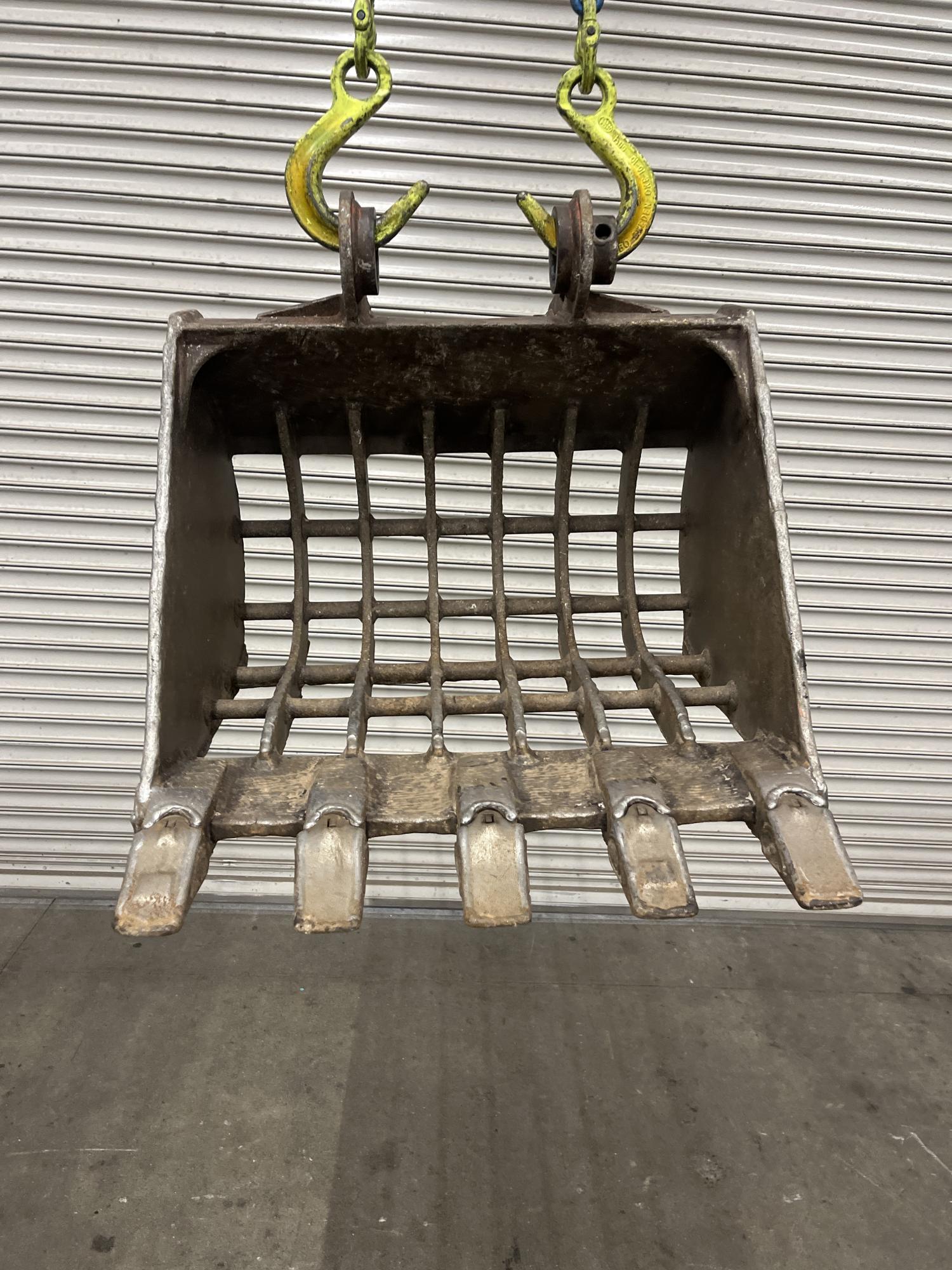 タグチ認定中古 スケルトンバケット　3～4ton　80×90