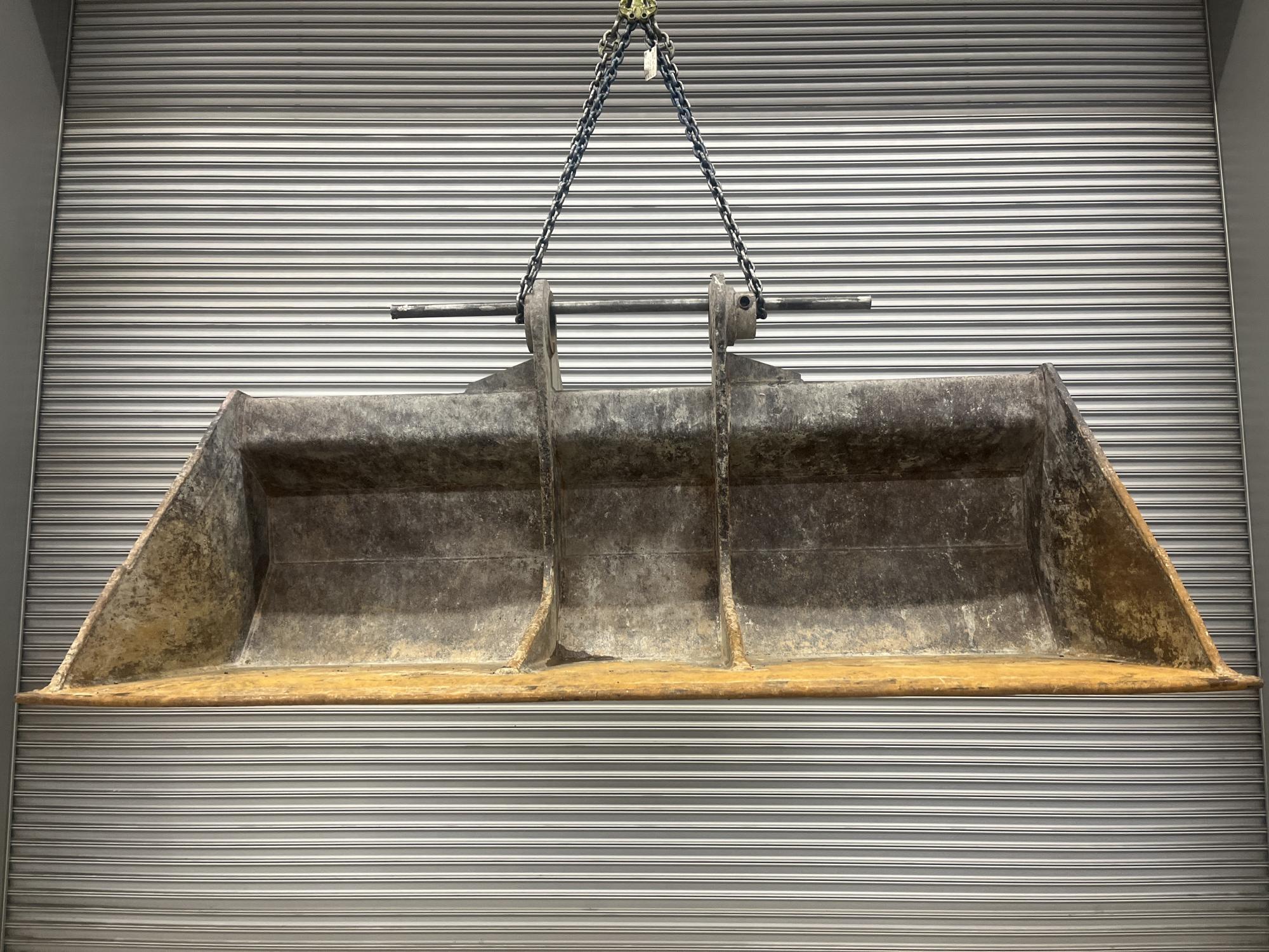 タグチ認定中古 法面バケット　20～22ton　Y1-200