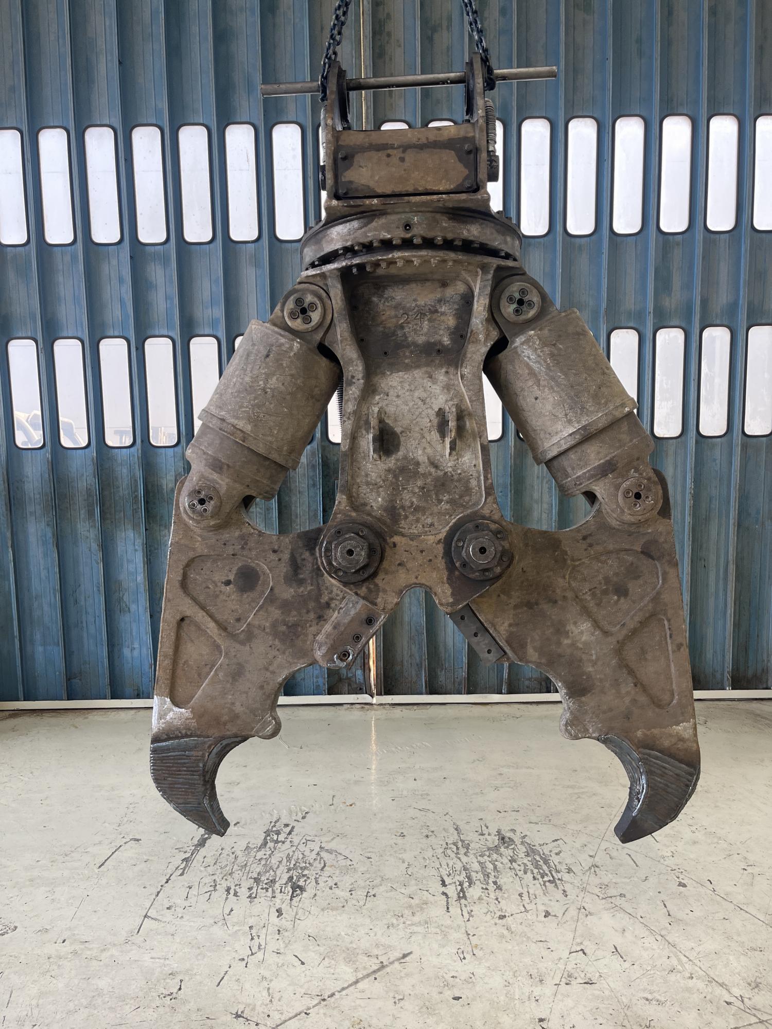 タグチ認定中古 ツインシリンダ　D大割機　20～22ton　D-211A