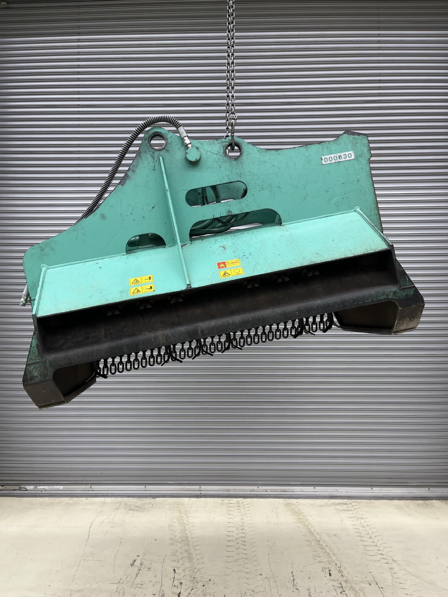 タグチ認定中古 雑木&草刈り機　クサカルゴン　10～14ton　KS-122