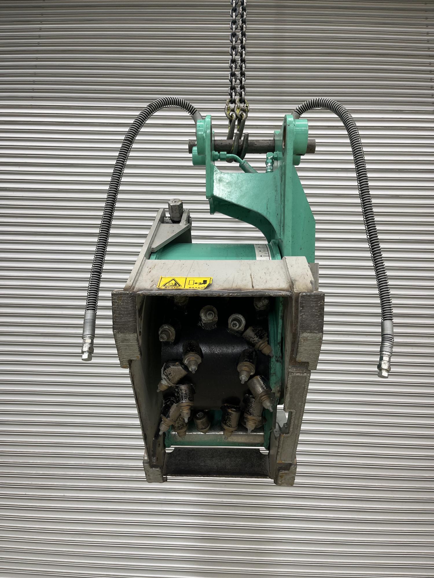 タグチ認定中古 アスファルト切削機　エスカルゴン　3～5ton　ES-35