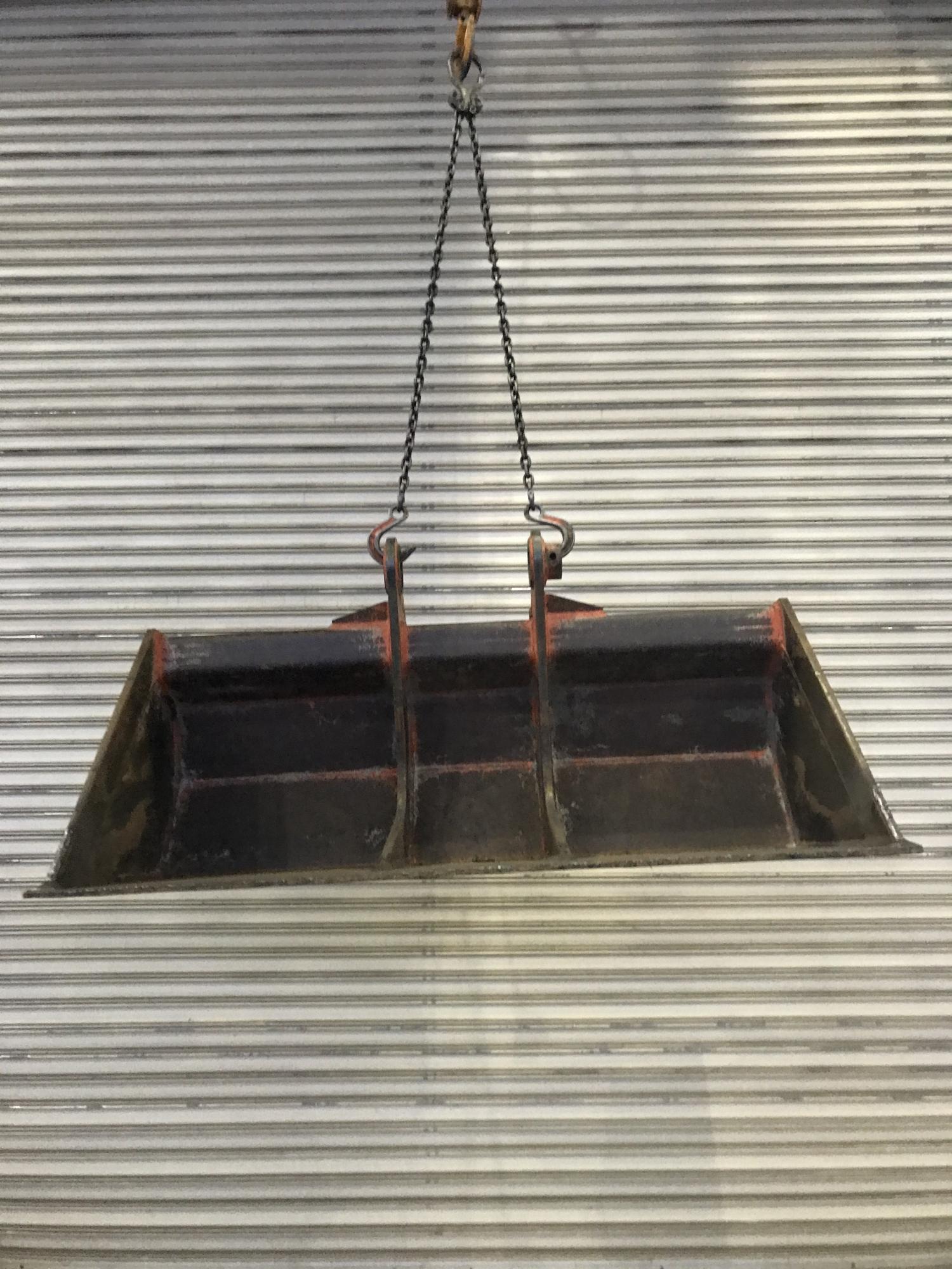 タグチ認定中古 法面バケット　10～14ton　Y1-120