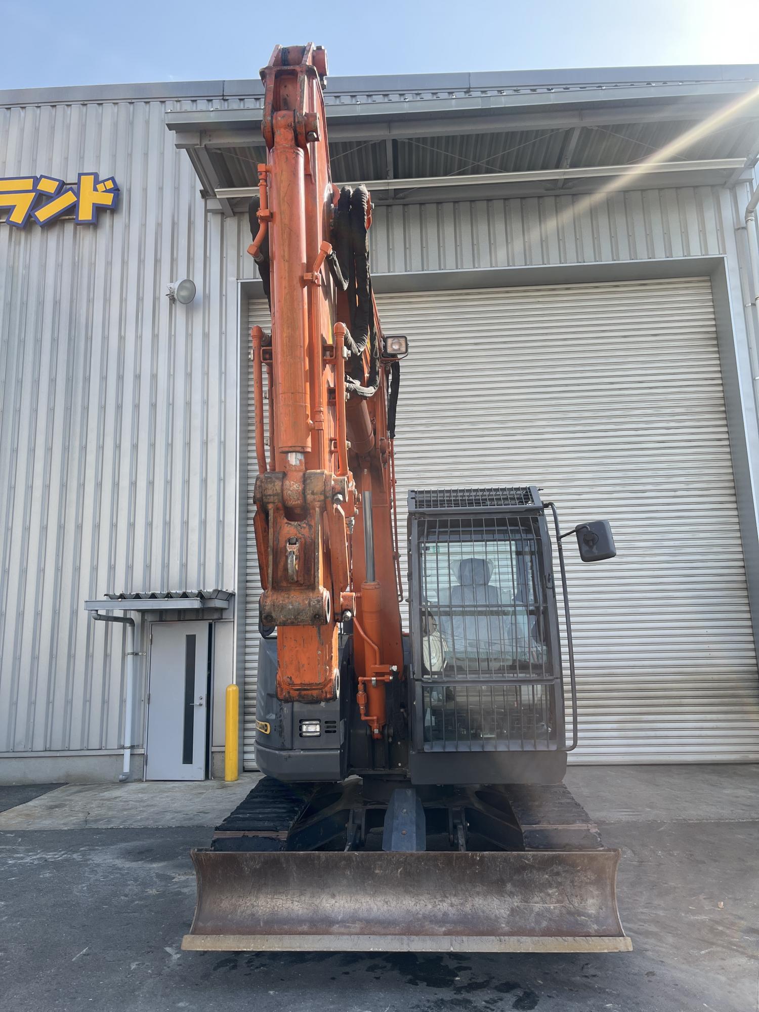 油圧ショベル　6～8ton　後方小旋回2ピースブーム