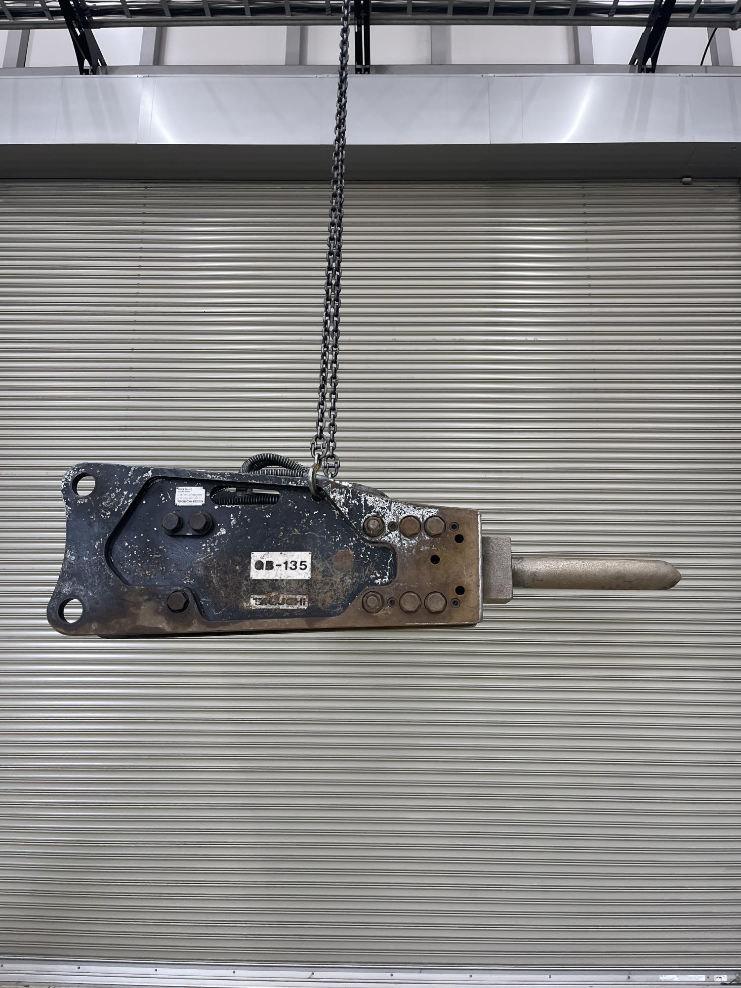 タグチ認定中古 トップマウント　GBブレーカー　10～14ton　GB-135T