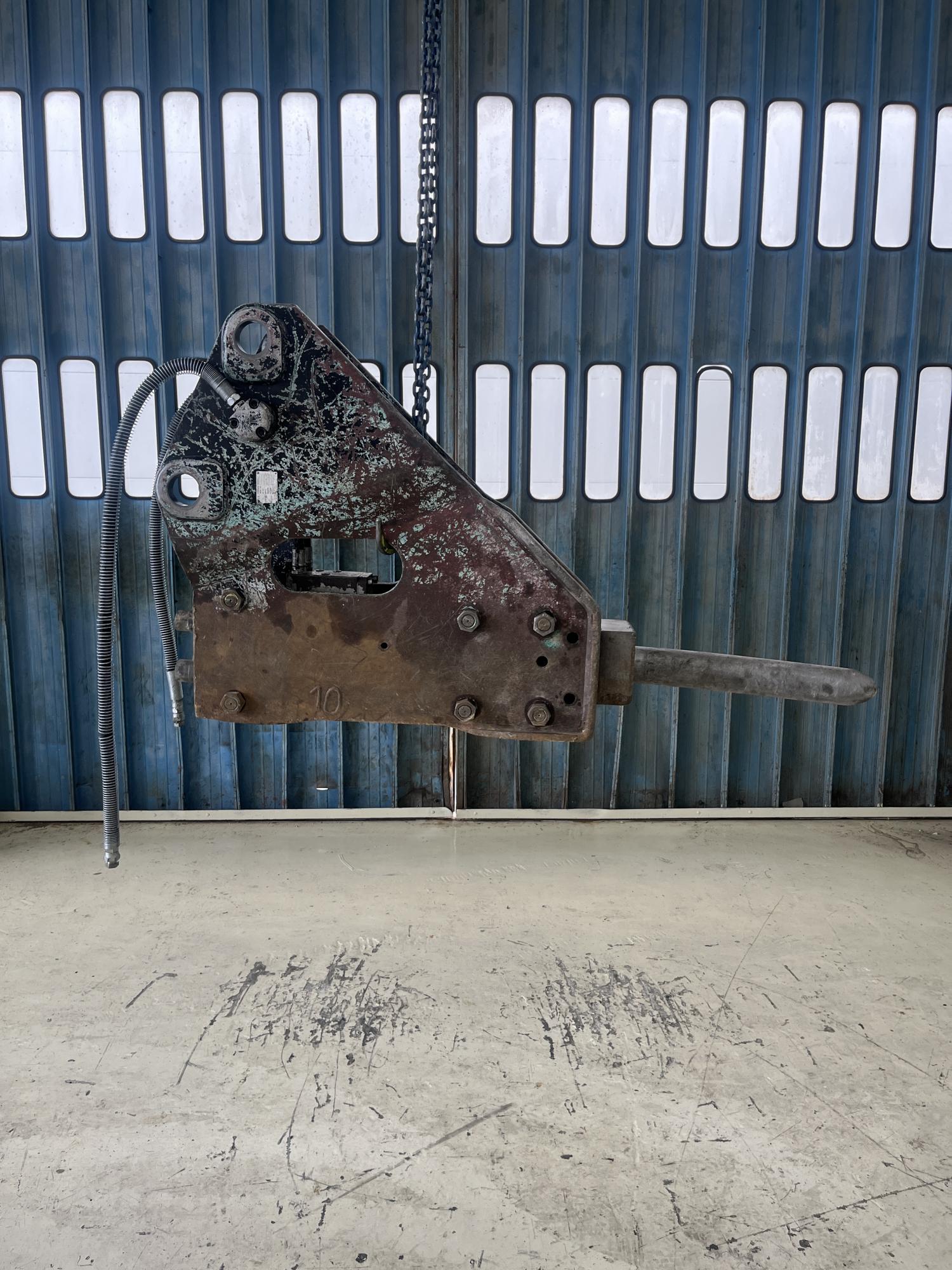 タグチ認定中古 サイドマウント　GBブレーカー　10～14ton　GBS-120