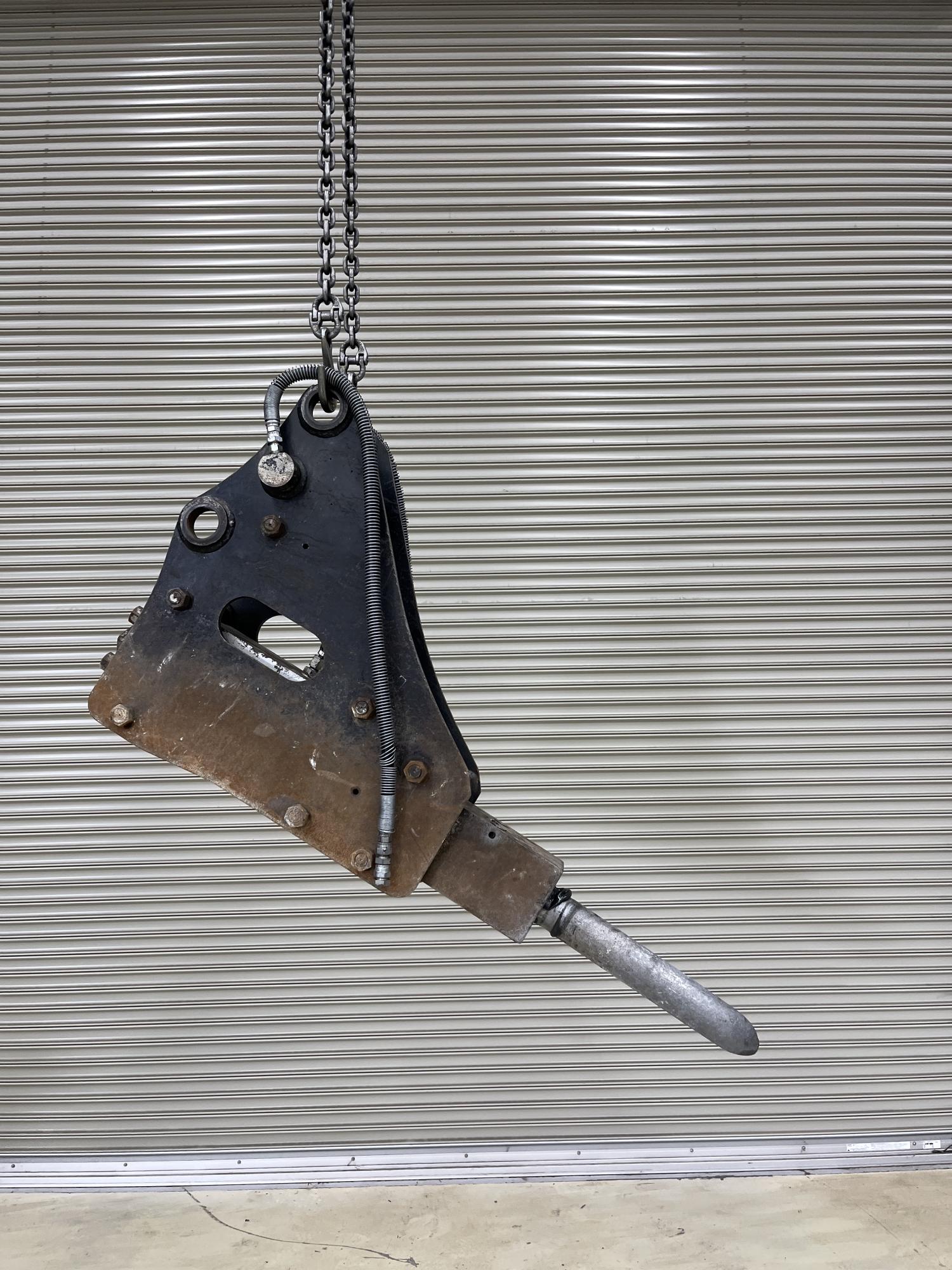 タグチ認定中古 サイドマウント　GBブレーカー　4～5ton　GBS-40