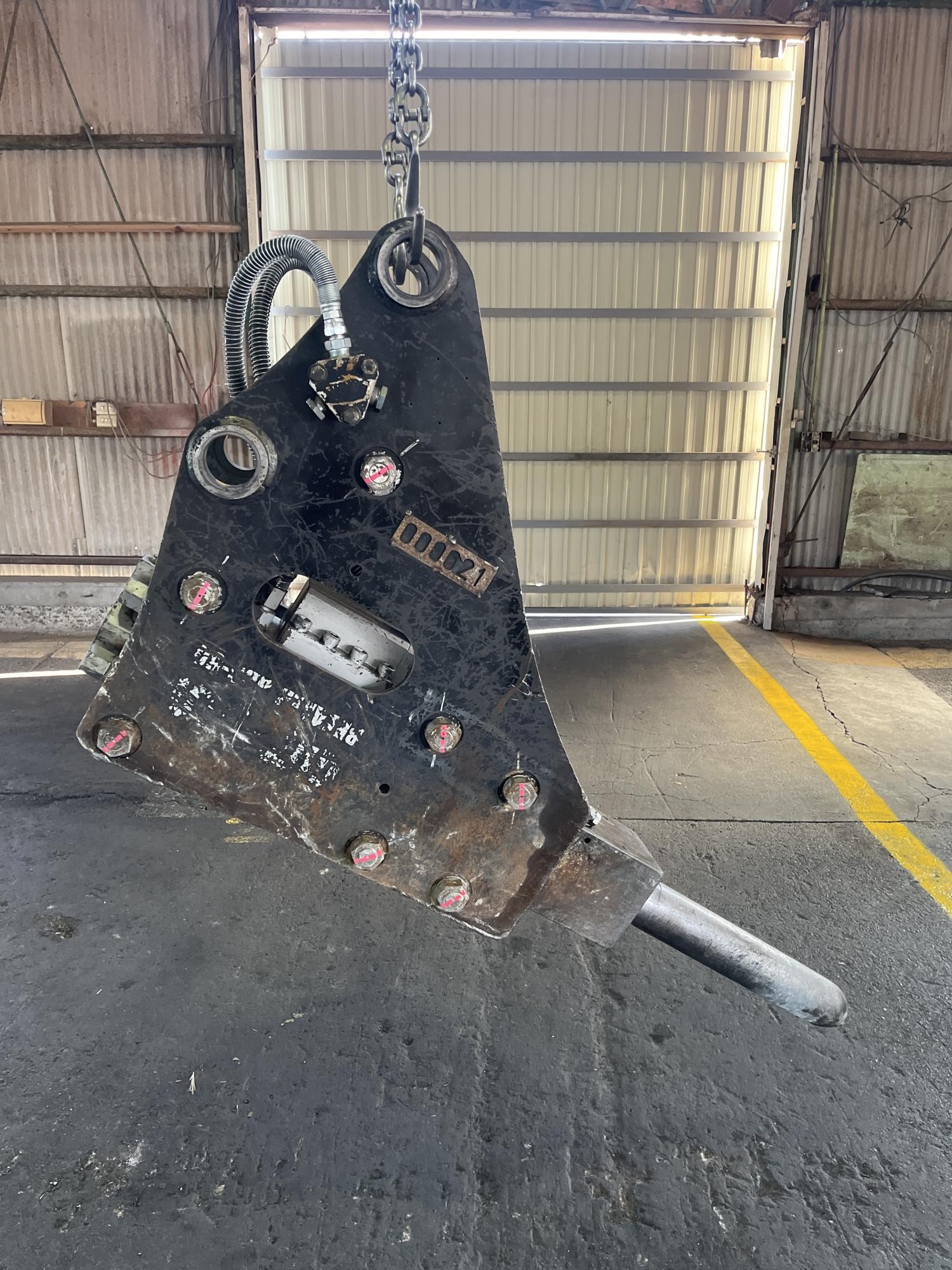 タグチ認定中古 サイドマウント　GBブレーカー　6～8ton　GBS-60