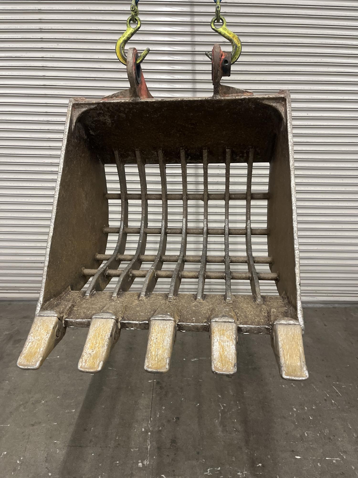 タグチ認定中古 スケルトンバケット　10～14ton　101×165（横ピン仕様）