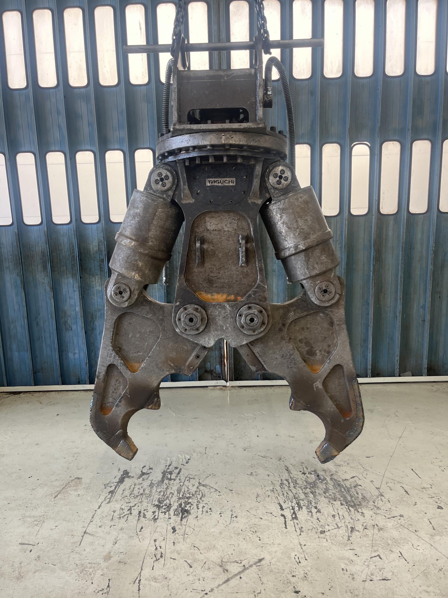 タグチ認定中古 ツインシリンダ　D大割機　10～14ton　D-135A