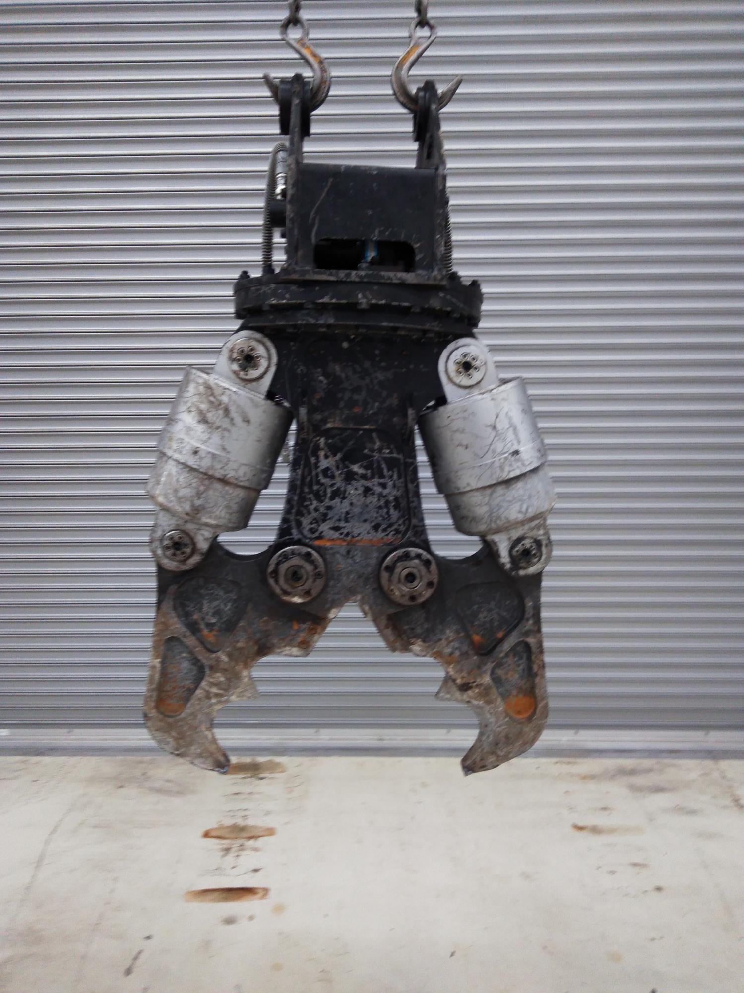 タグチ認定中古 ツインシリンダ　D大割機　4～5ton　D-42A