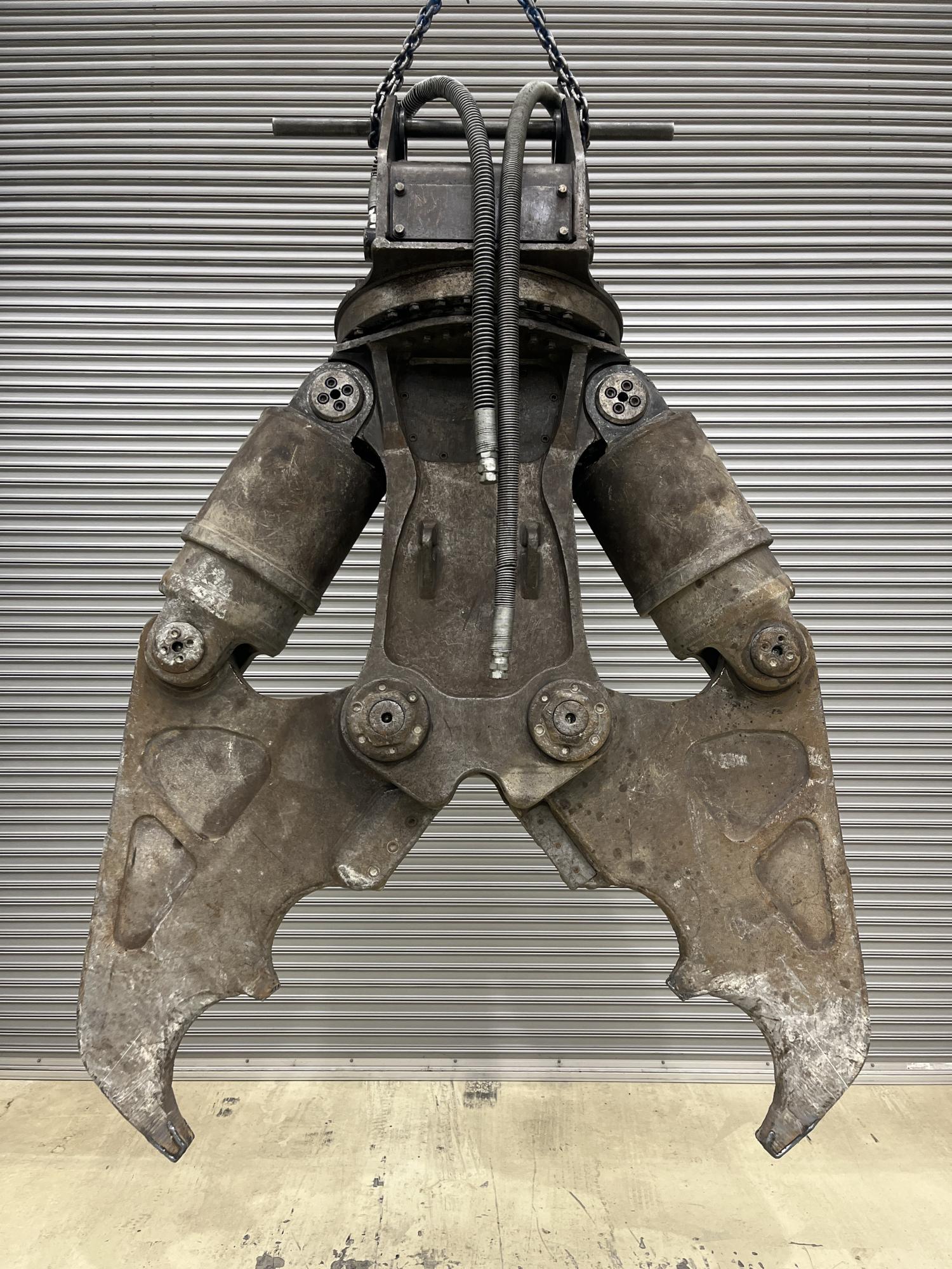 タグチ認定中古 ツインシリンダ　D大割機　20～22ton　D-211A