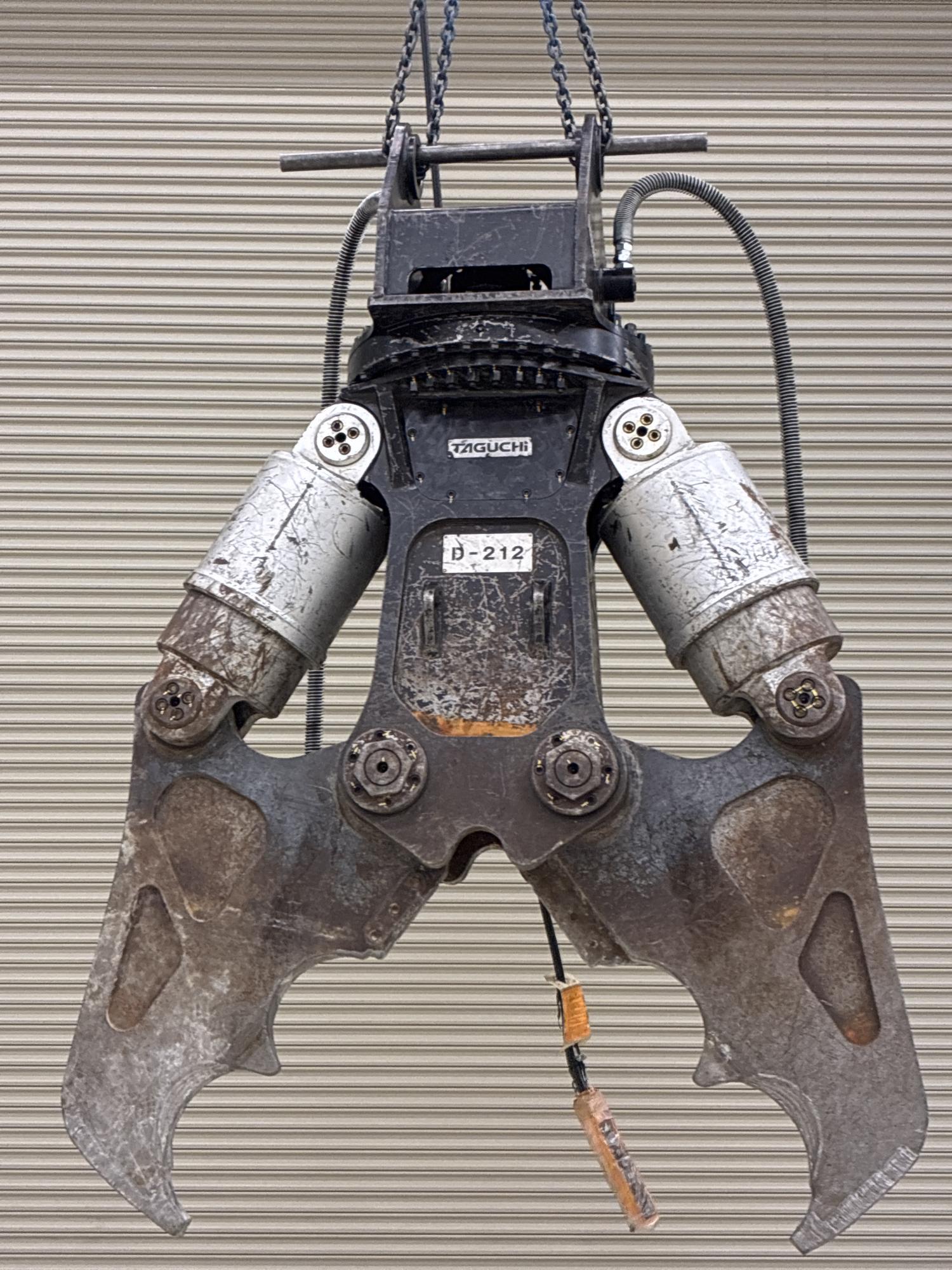 タグチ認定中古 ツインシリンダ　D大割機　20～22ton　D-212A