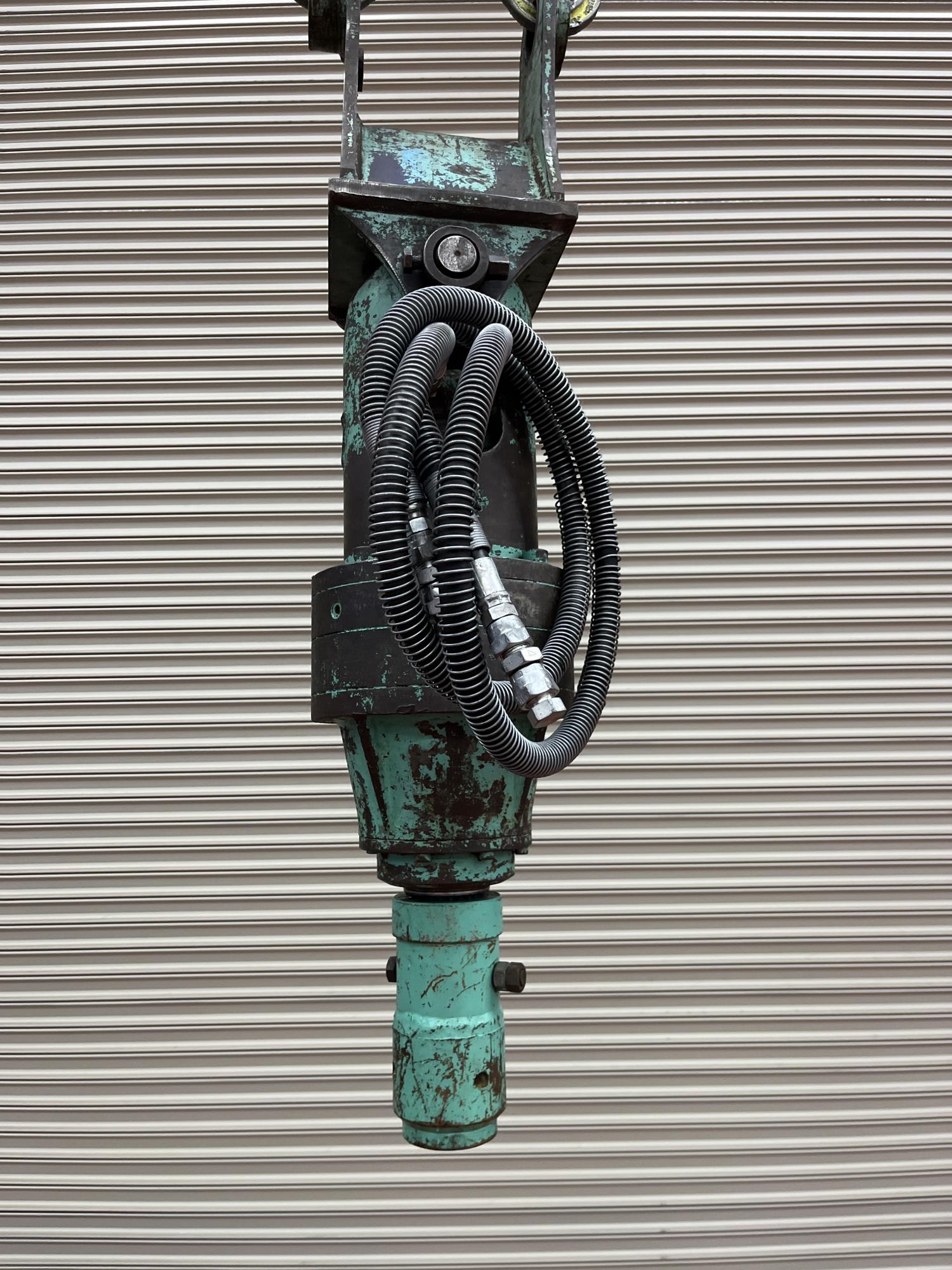 タグチ認定中古 ミニアースオーガー　6～8ton　EA-60-200
