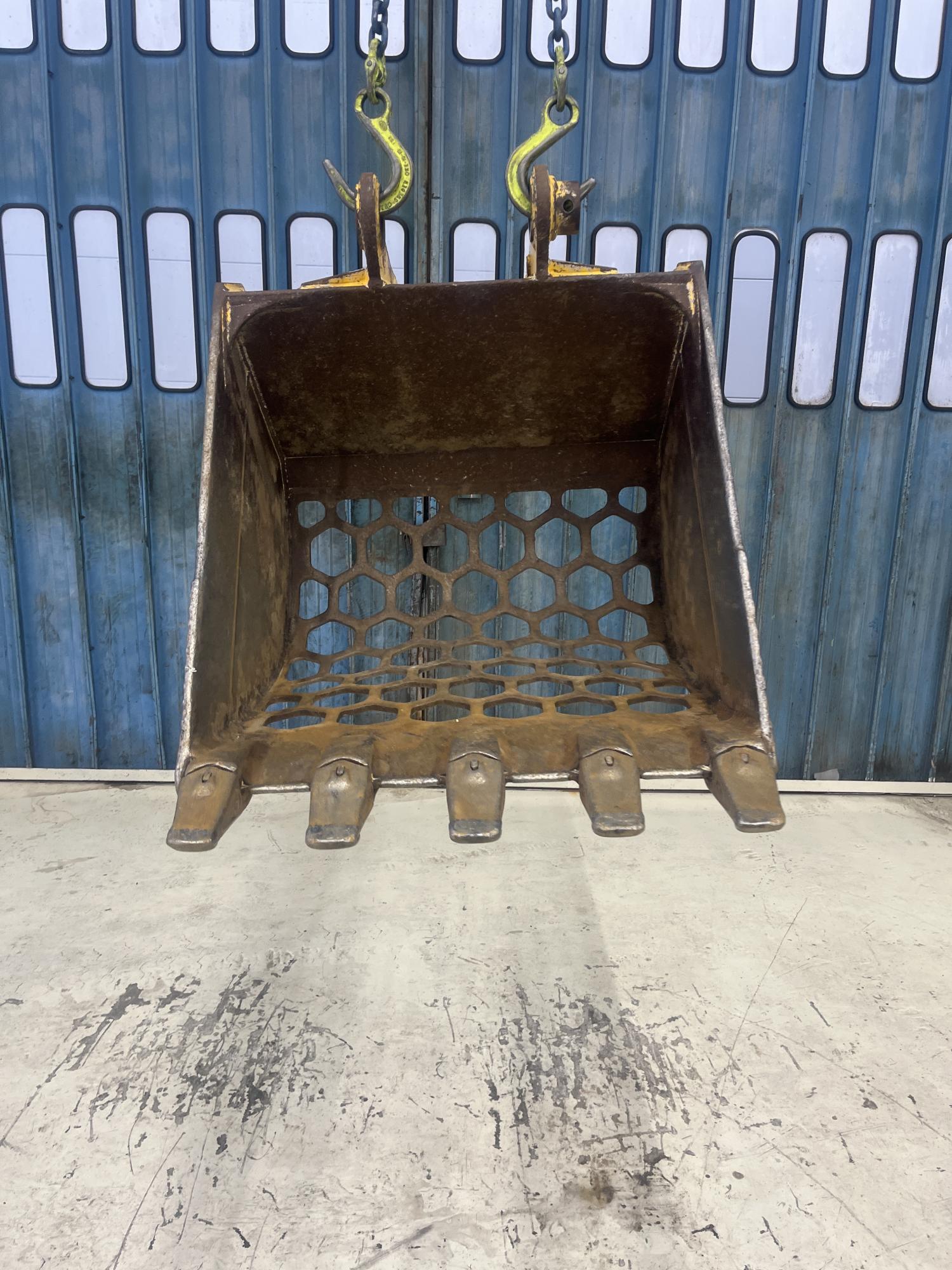タグチ認定中古 ハニカムスケルトンバケット　6～8ton　HSK-60　HEX100
