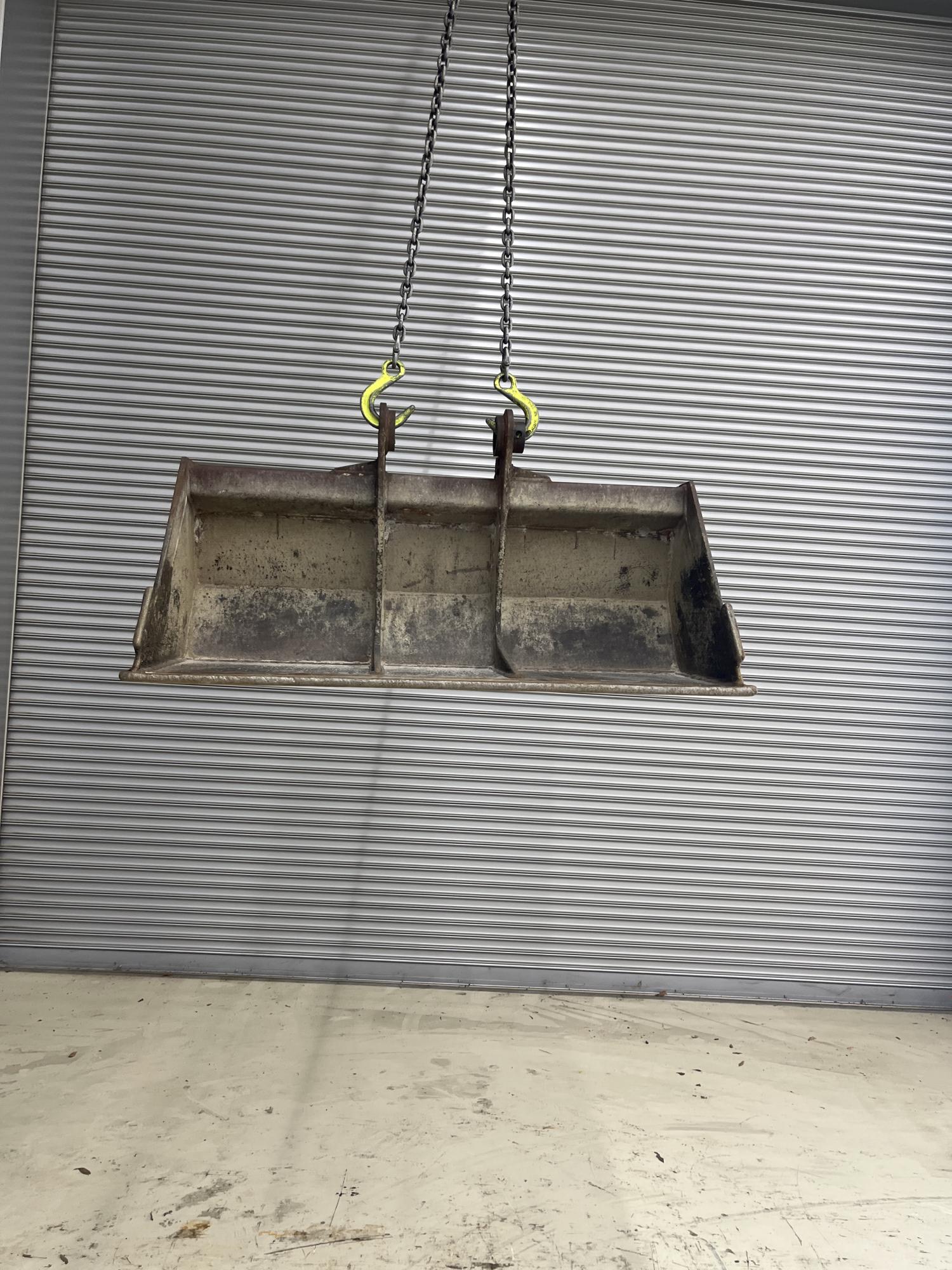 タグチ認定中古 法面バケット　4～5ton　Y1-40