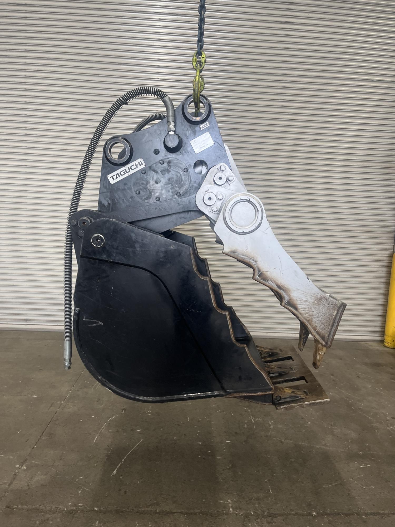 タグチ認定中古 油圧式バケット&フォーク　コブラ　10～14ton　CBRB-122L