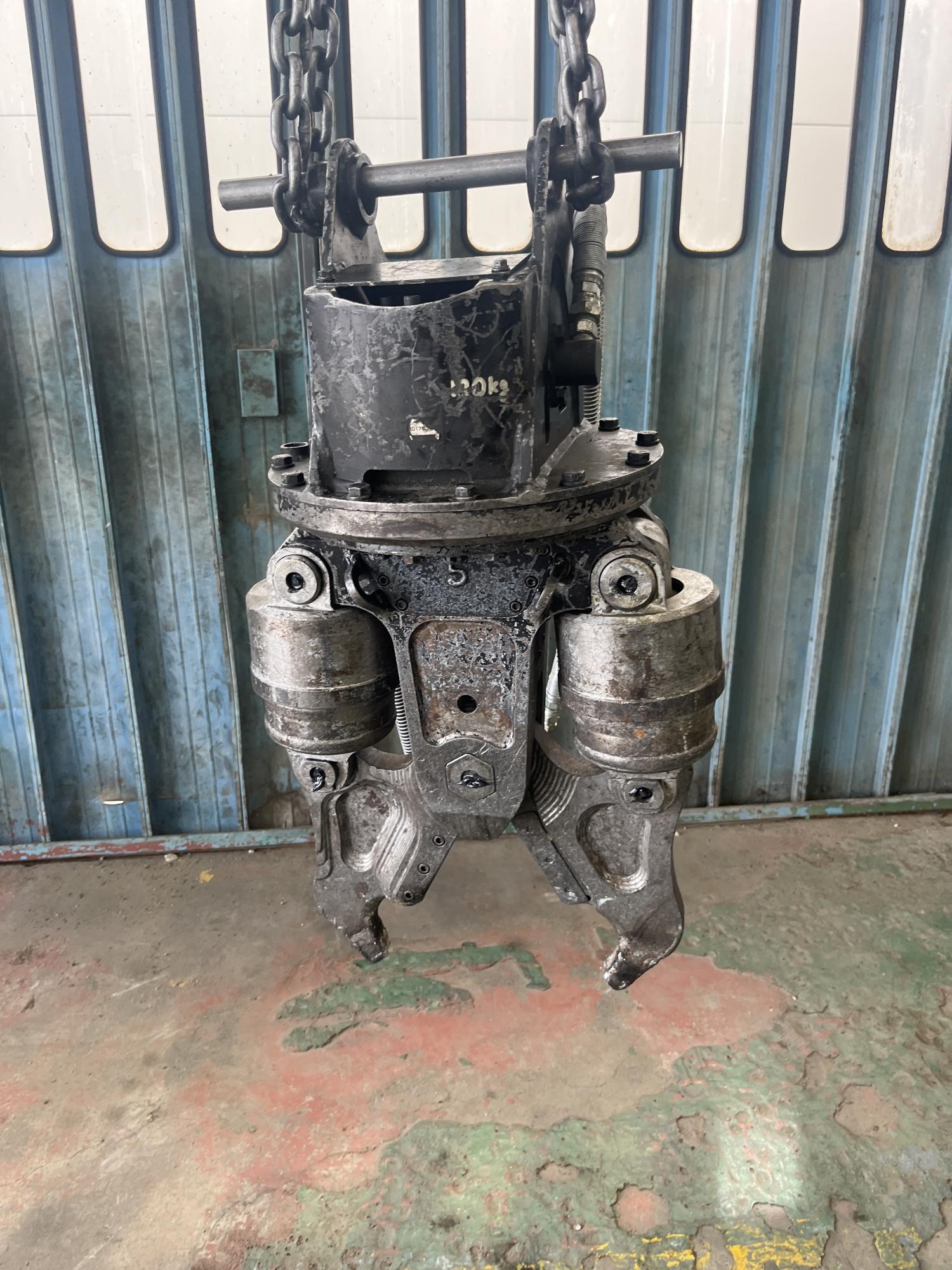 タグチ認定中古 ツインシリンダ　DF大割カッター　1.2～2.5ton　DF-11A