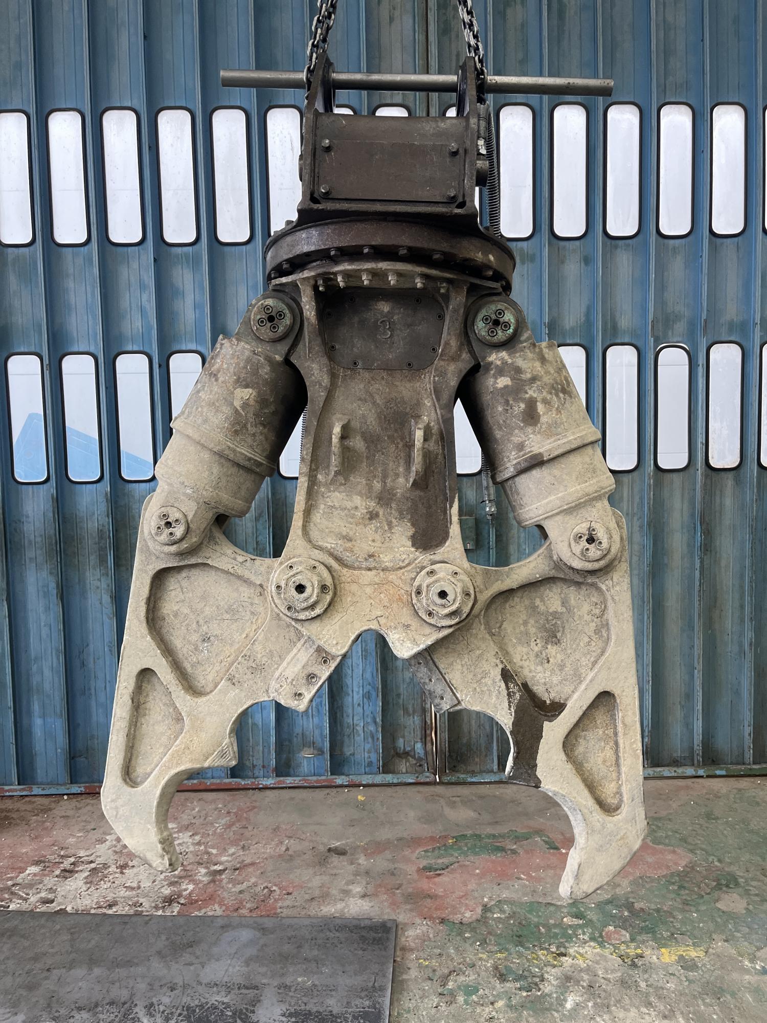 タグチ認定中古 ツインシリンダ　D大割機　10～14ton　D-131A