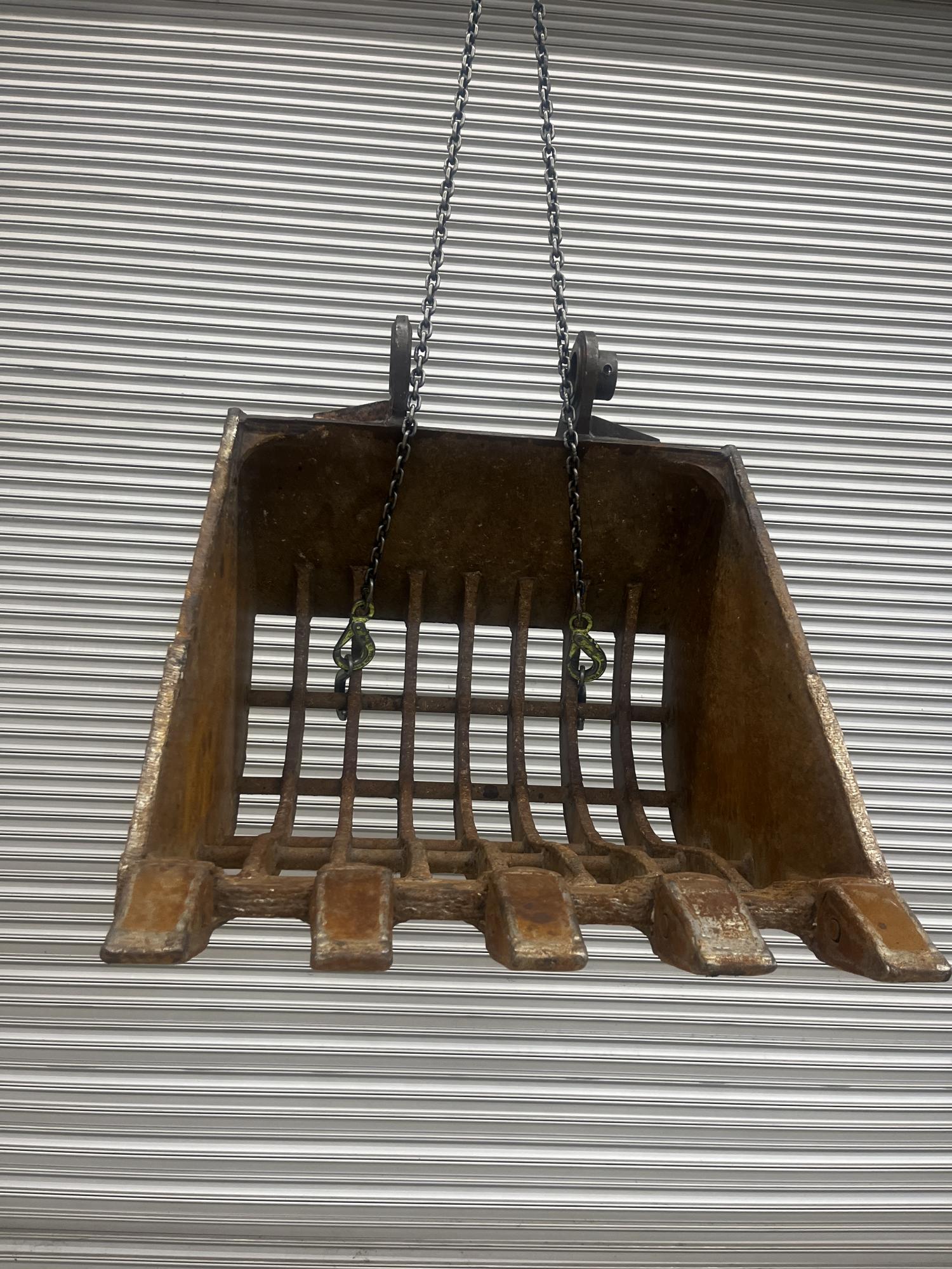 タグチ認定中古 スケルトンバケット　10～14ton　100×165
