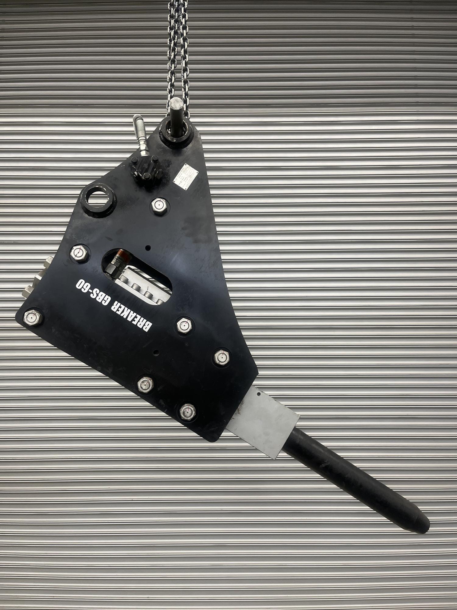 タグチ認定中古 サイドマウント　GBブレーカー　6～8ton　GBS-60