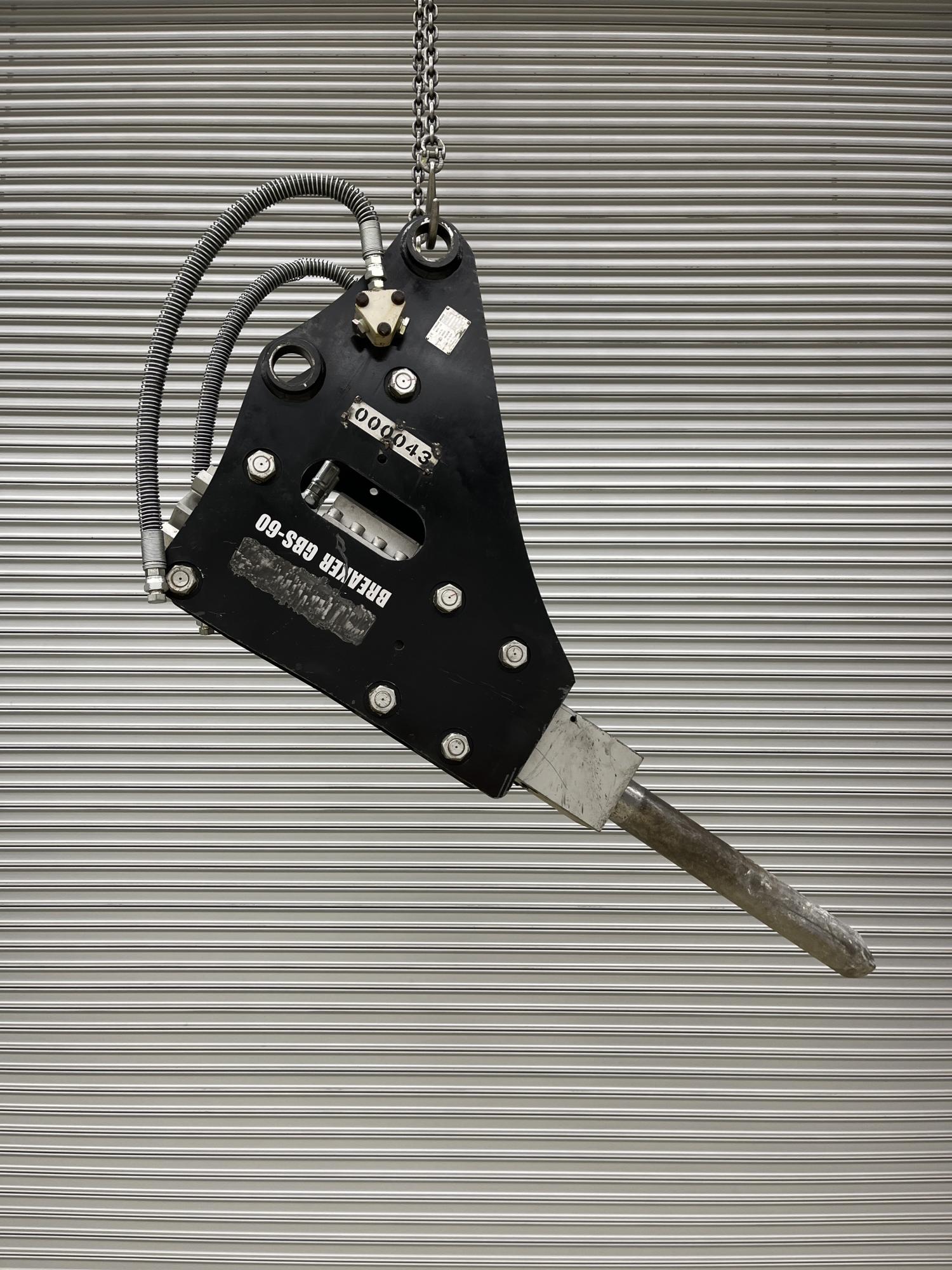 タグチ認定中古 サイドマウント　GBブレーカー　6～8ton　GBS-60