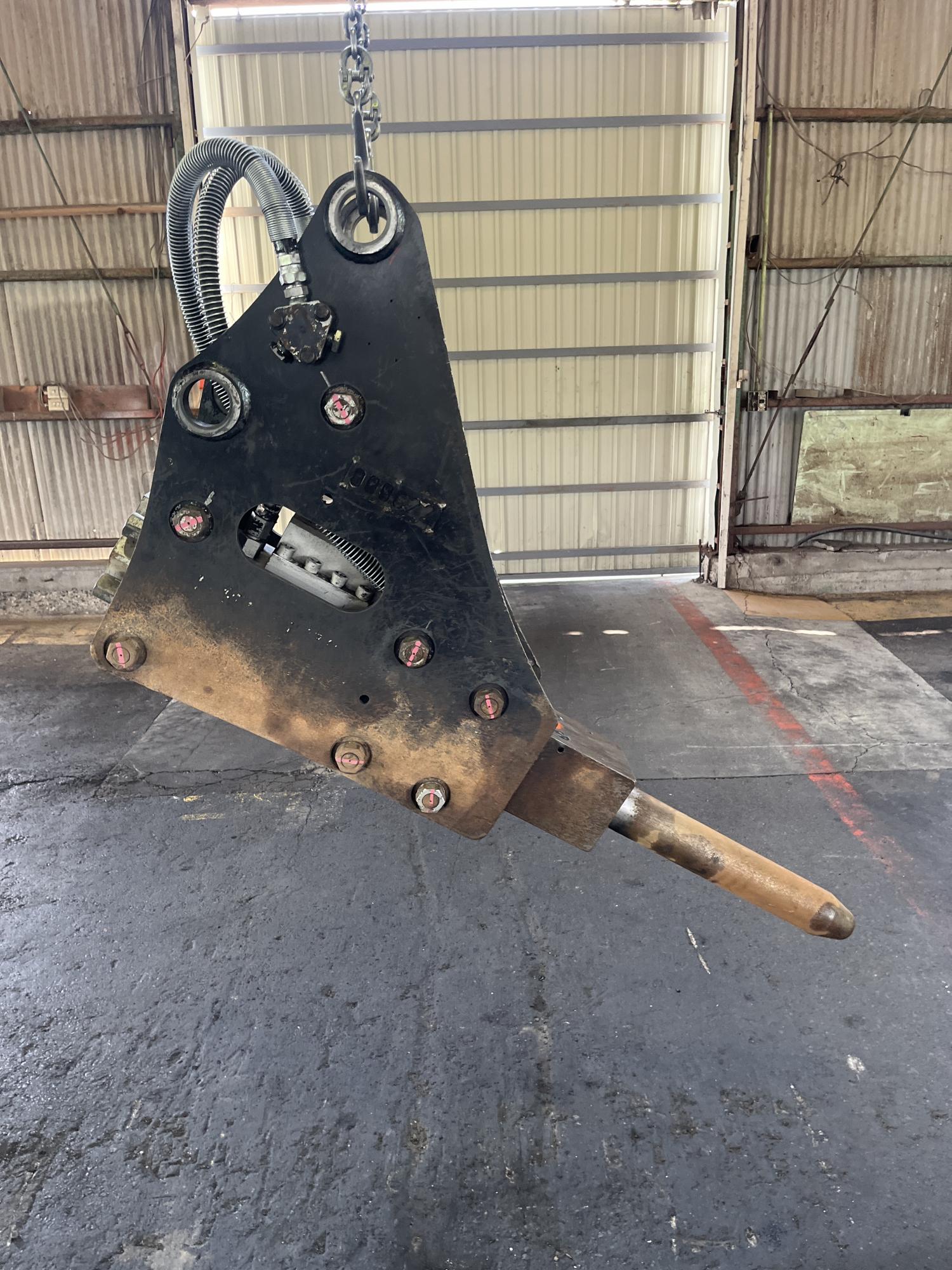 タグチ認定中古 サイドマウント　GBブレーカー　6～8ton　GBS-60