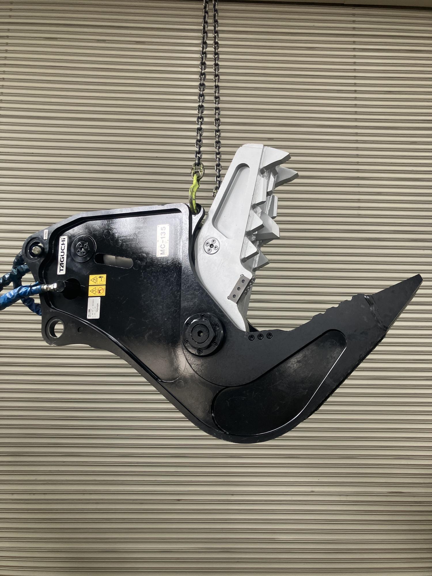 タグチ認定中古 コンクリート小割圧砕機　MC小割機　10～14ton　MC-135