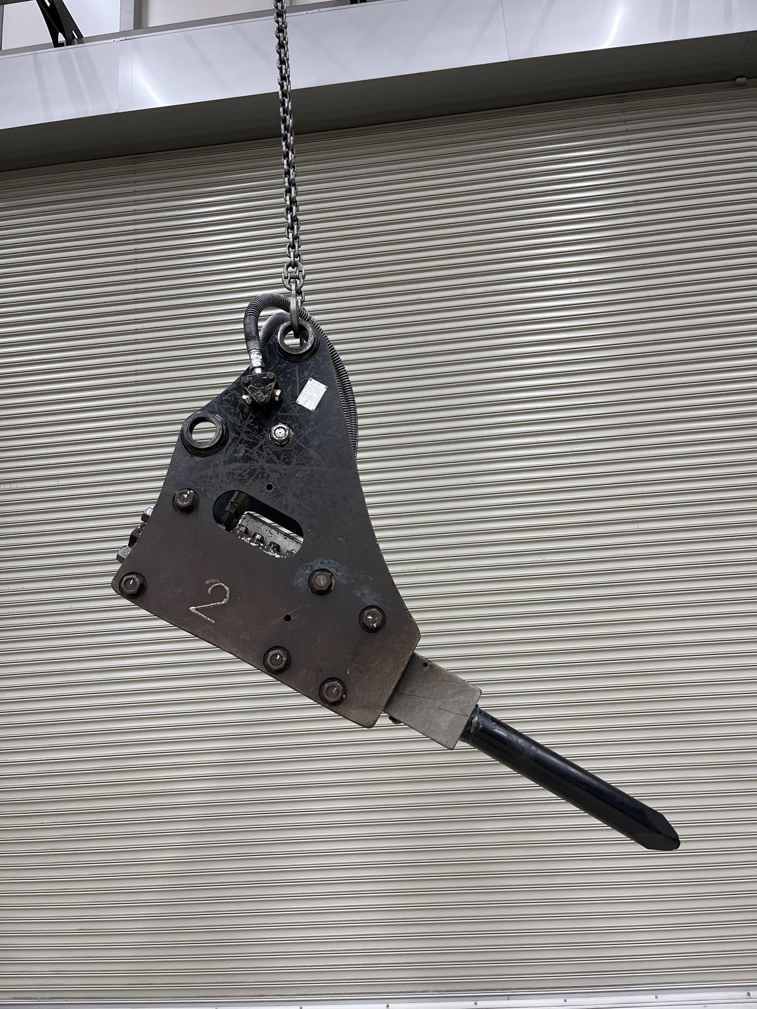 タグチ認定中古 サイドマウント　GBブレーカー　6～8ton　GBS-60