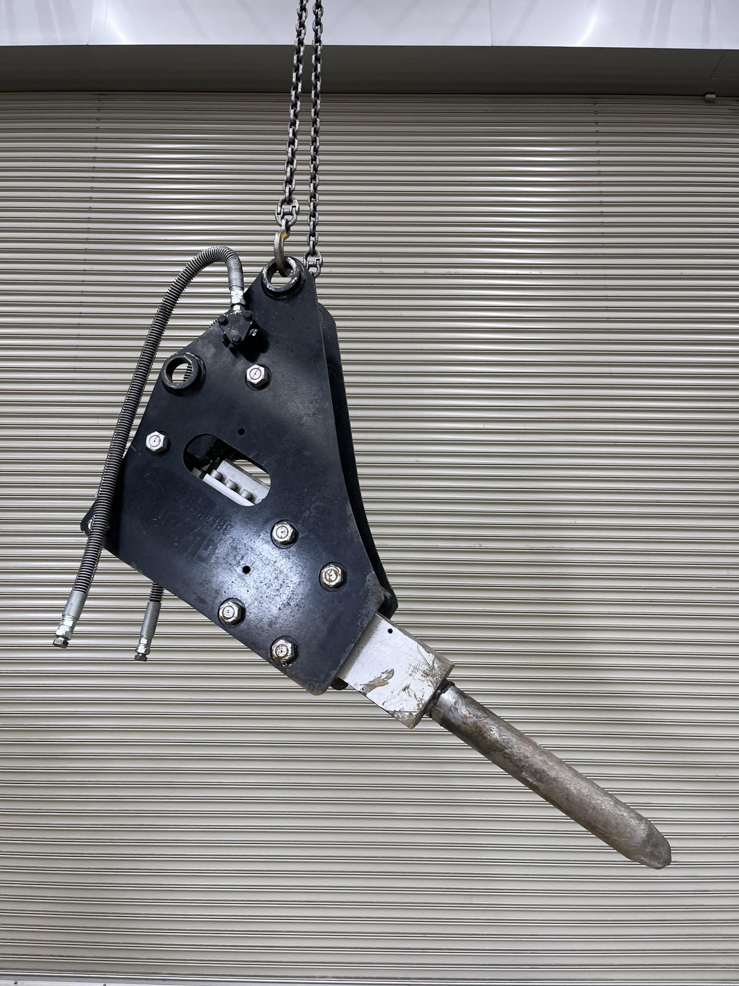 タグチ認定中古 サイドマウント　GBブレーカー　6～8ton　GBS-60