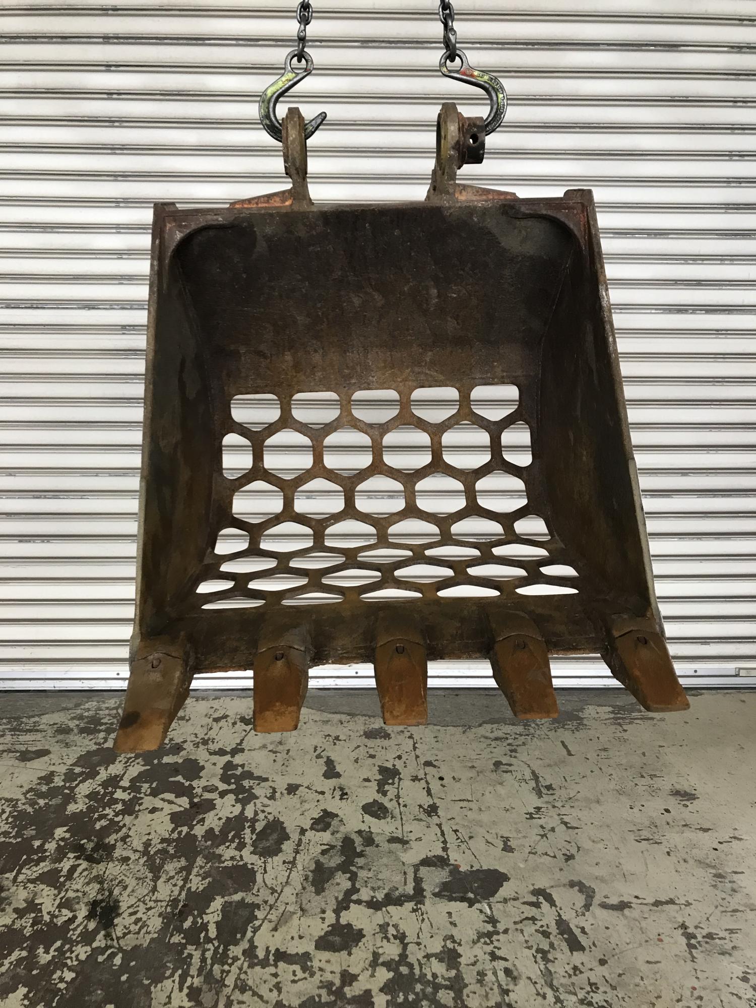 タグチ認定中古 ハニカムスケルトンバケット　6～8ton　HSK-60　HEX120