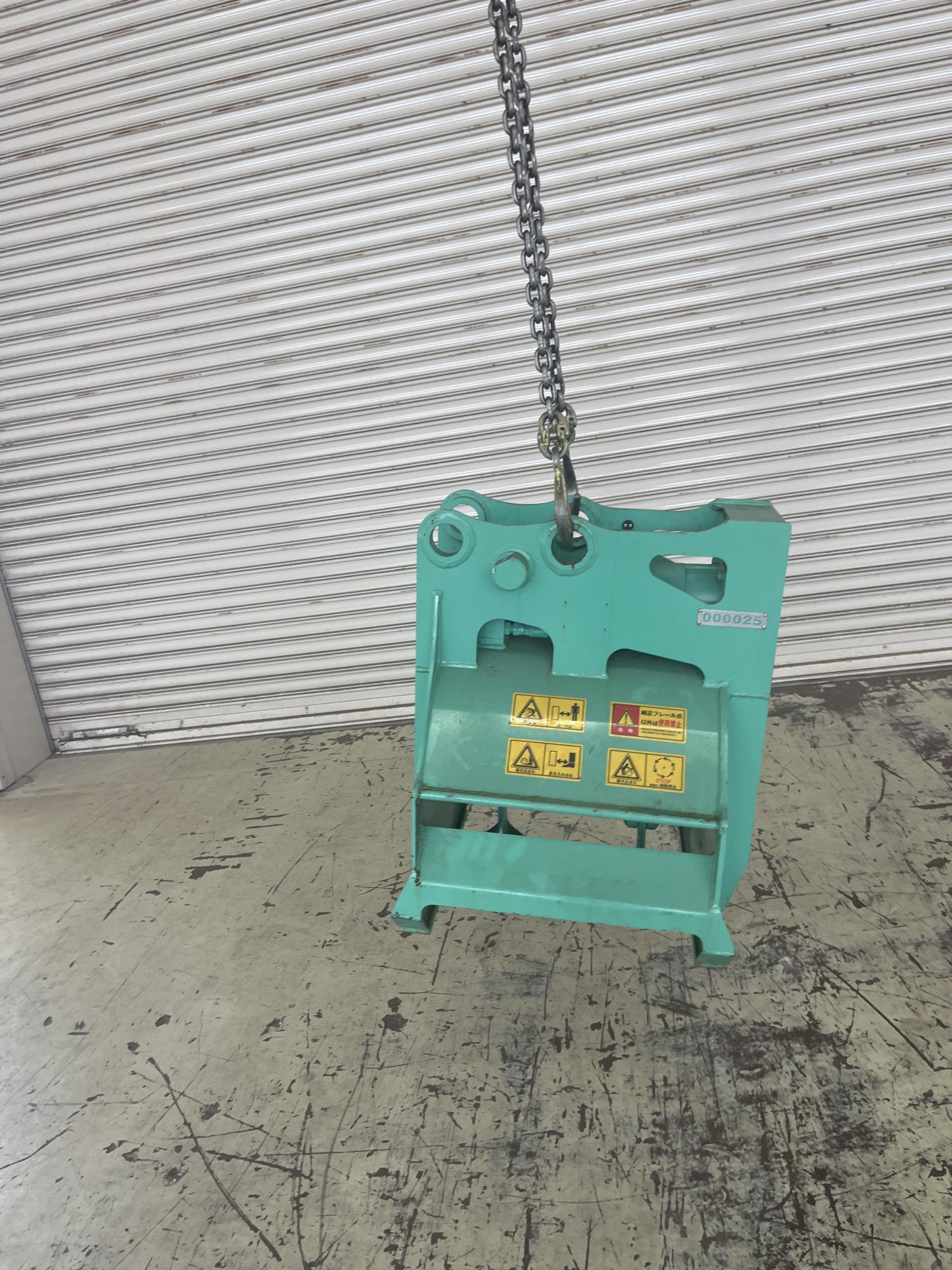 タグチ認定中古 雑木&草刈り機　クサカルゴン　1.2～2.5ton　KS-17