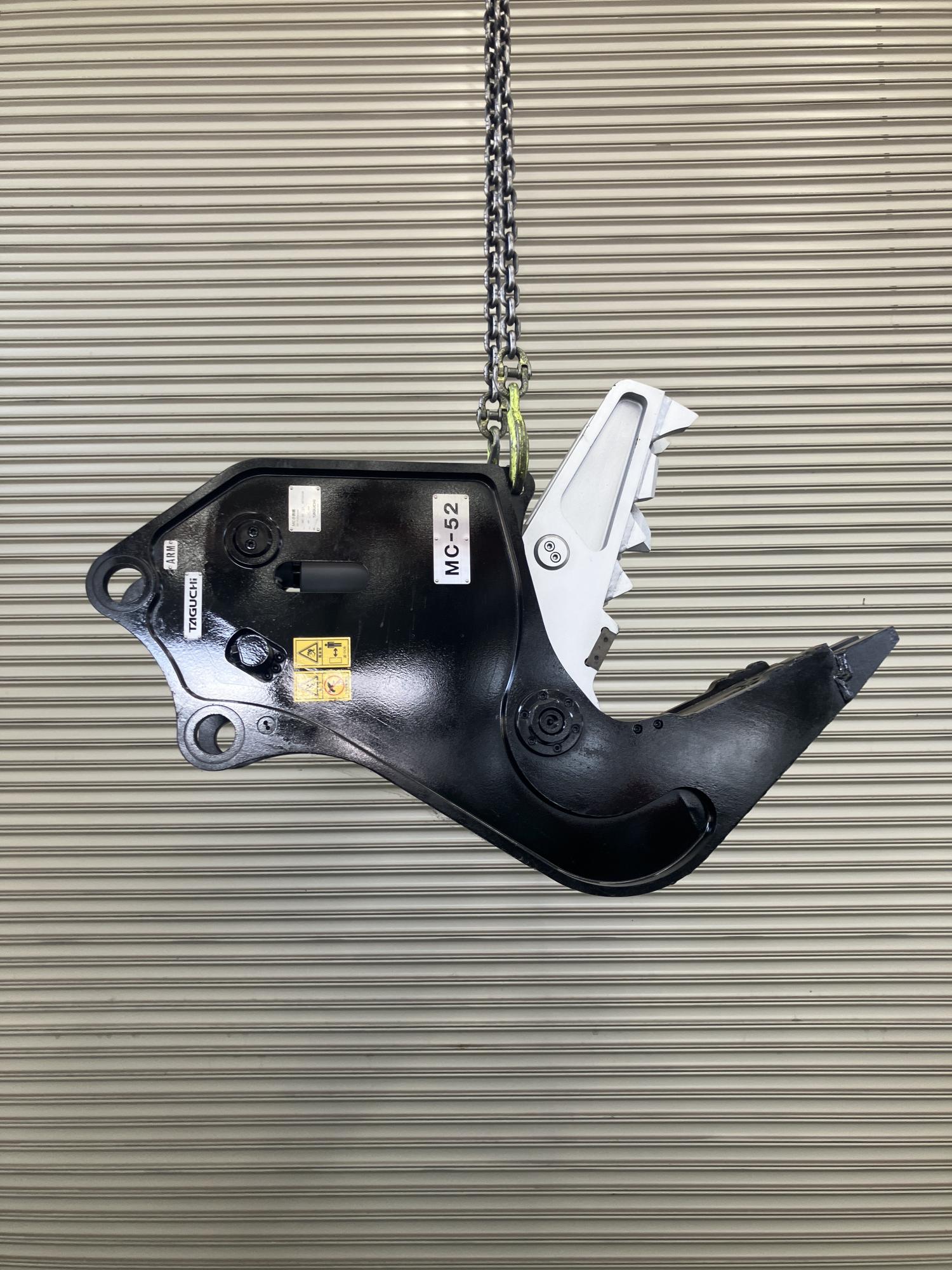 タグチ認定中古 コンクリート小割圧砕機　MC小割機　4～5ton　MC-52