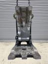 タグチ認定中古 コンクリート小割圧砕機　MC小割機　4～5ton　MC-52