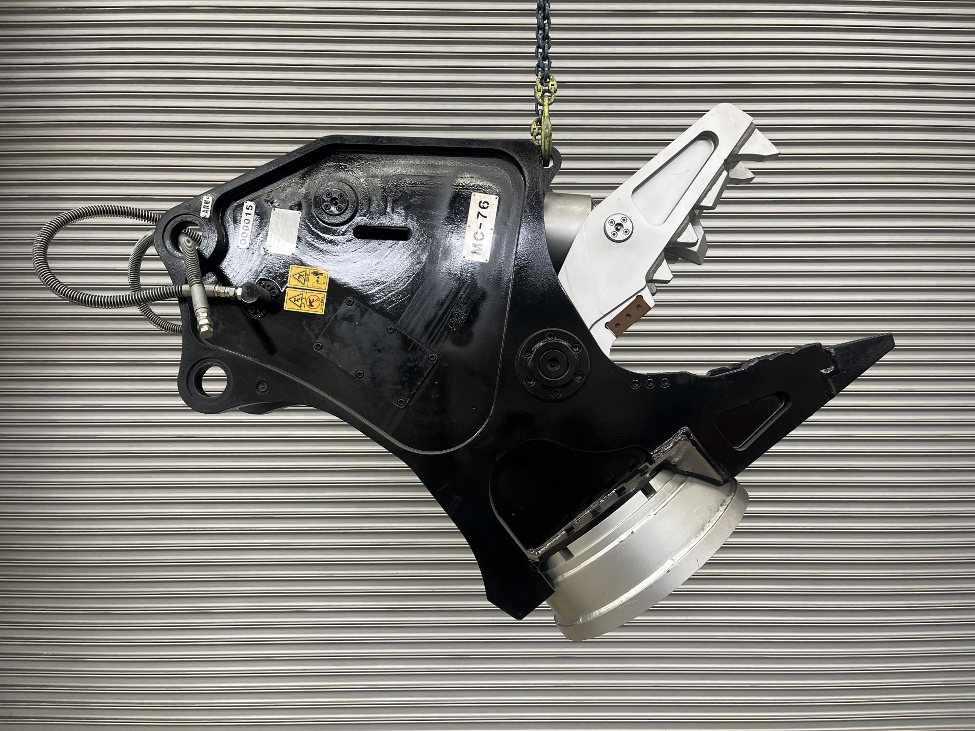 タグチ認定中古 油圧発電式磁石付　MC小割機　with　マグ・ゴン　6～8ton　MC-76DM5A