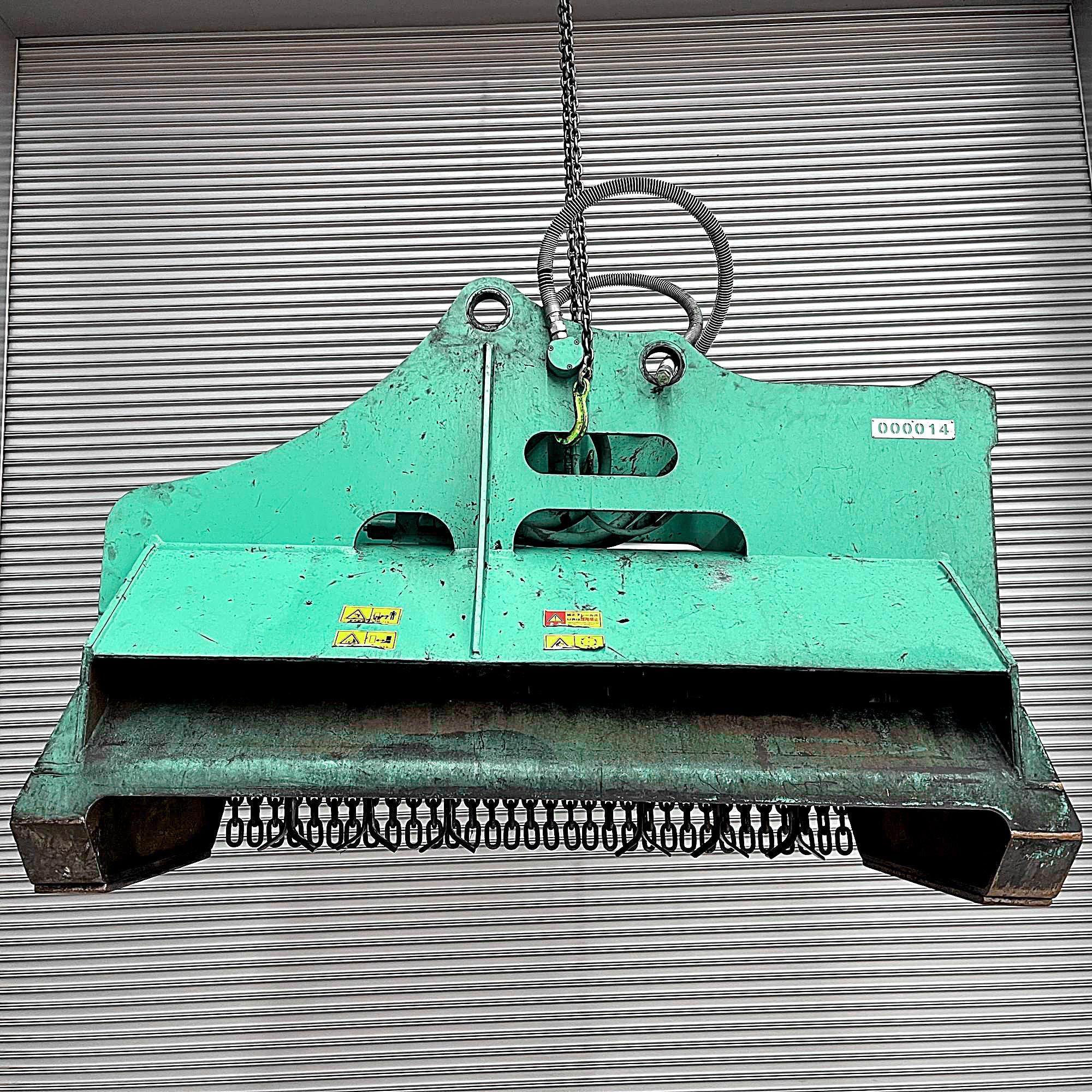 タグチ認定中古 雑木&草刈り機　クサカルゴン　10～14ton　KS-122