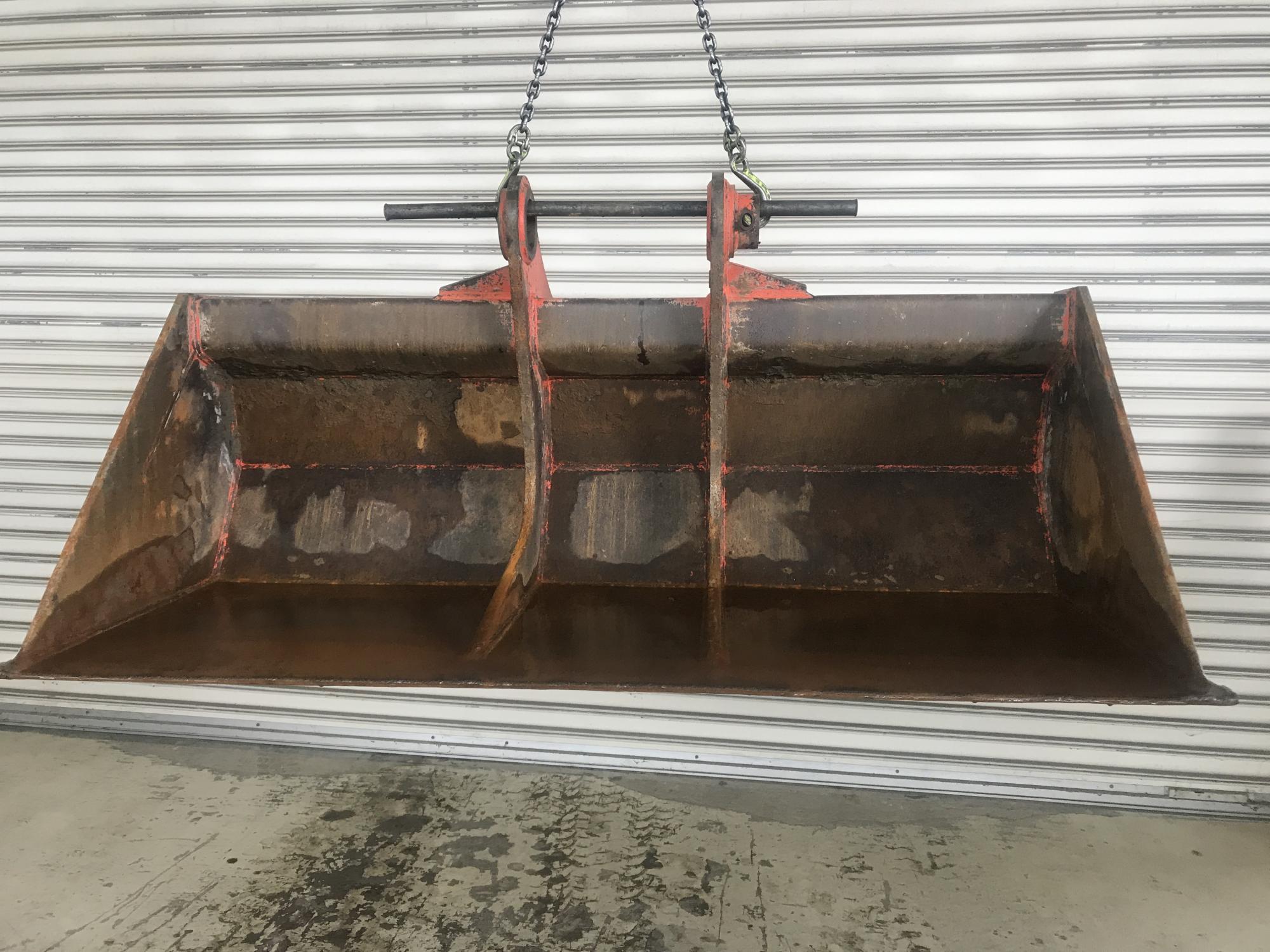 タグチ認定中古 法面バケット　20～22ton　Y1-200