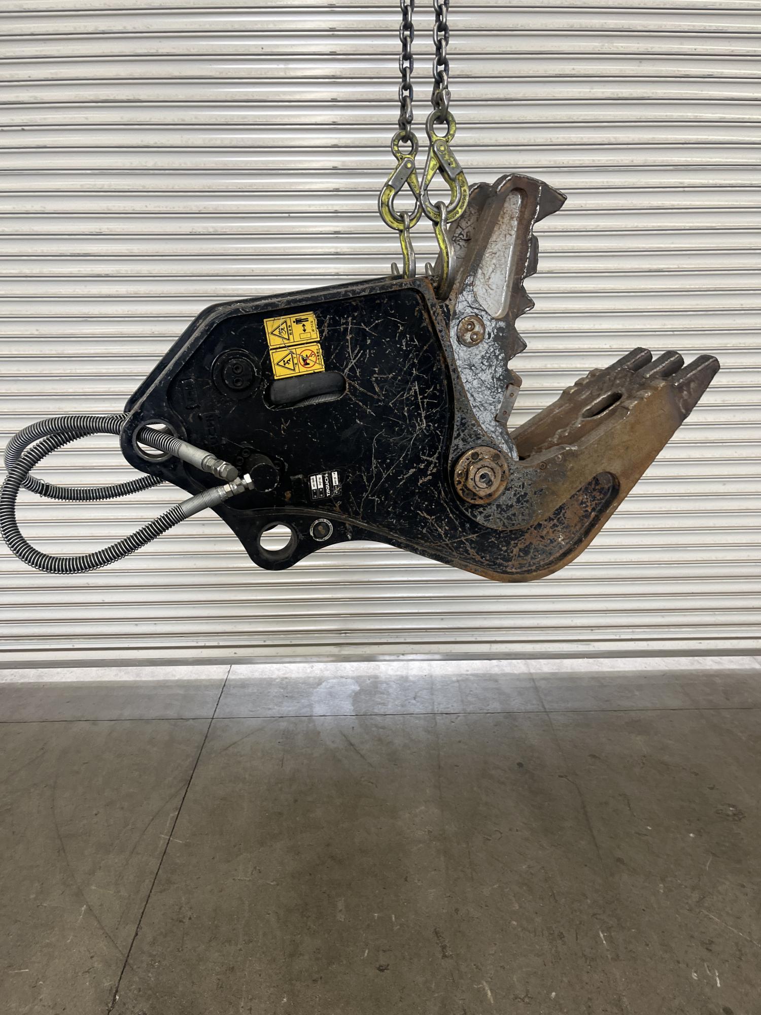 タグチ認定中古 コンクリート小割圧砕機　MC小割機　3～5ton　MC-36B