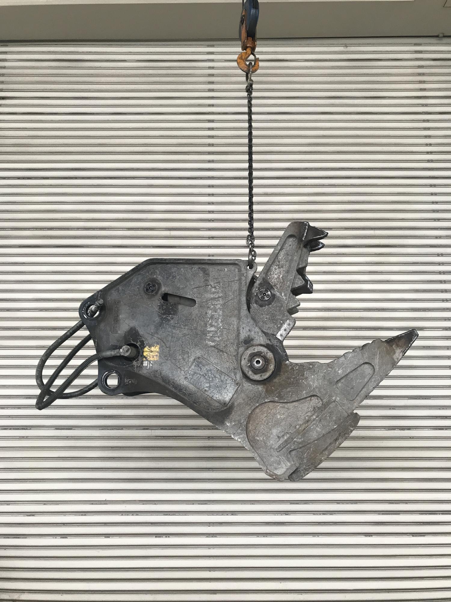 タグチ認定中古 油圧発電式磁石付　MC小割機　with　マグ・ゴン　10～14ton　MC-135BDM5A
