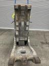 タグチ認定中古 コンクリート小割圧砕機　MC小割機　20～22ton　MC-212